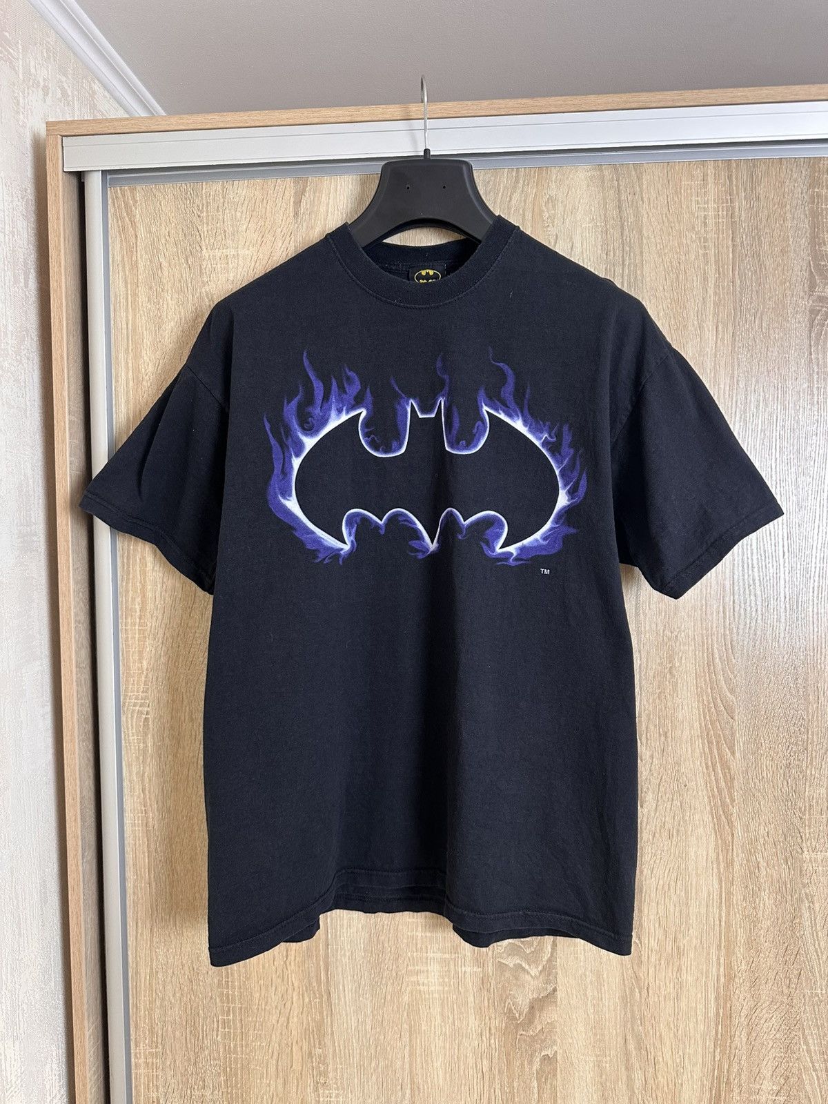 DC Comics 🔥 Batman Flame Logo T Shirt DC Vintage Comics Movie Dark Size US XL / EU 56 / 4 - 2 Thumbnail