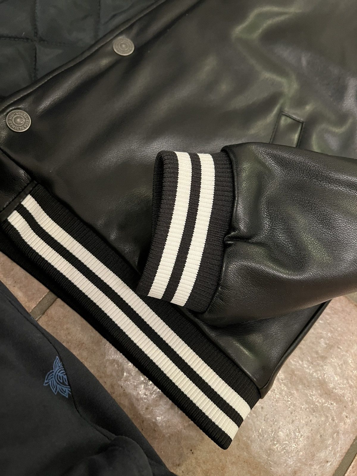 Guess Guess Leather Bomber Size US S / EU 44-46 / 1 - 10 Thumbnail