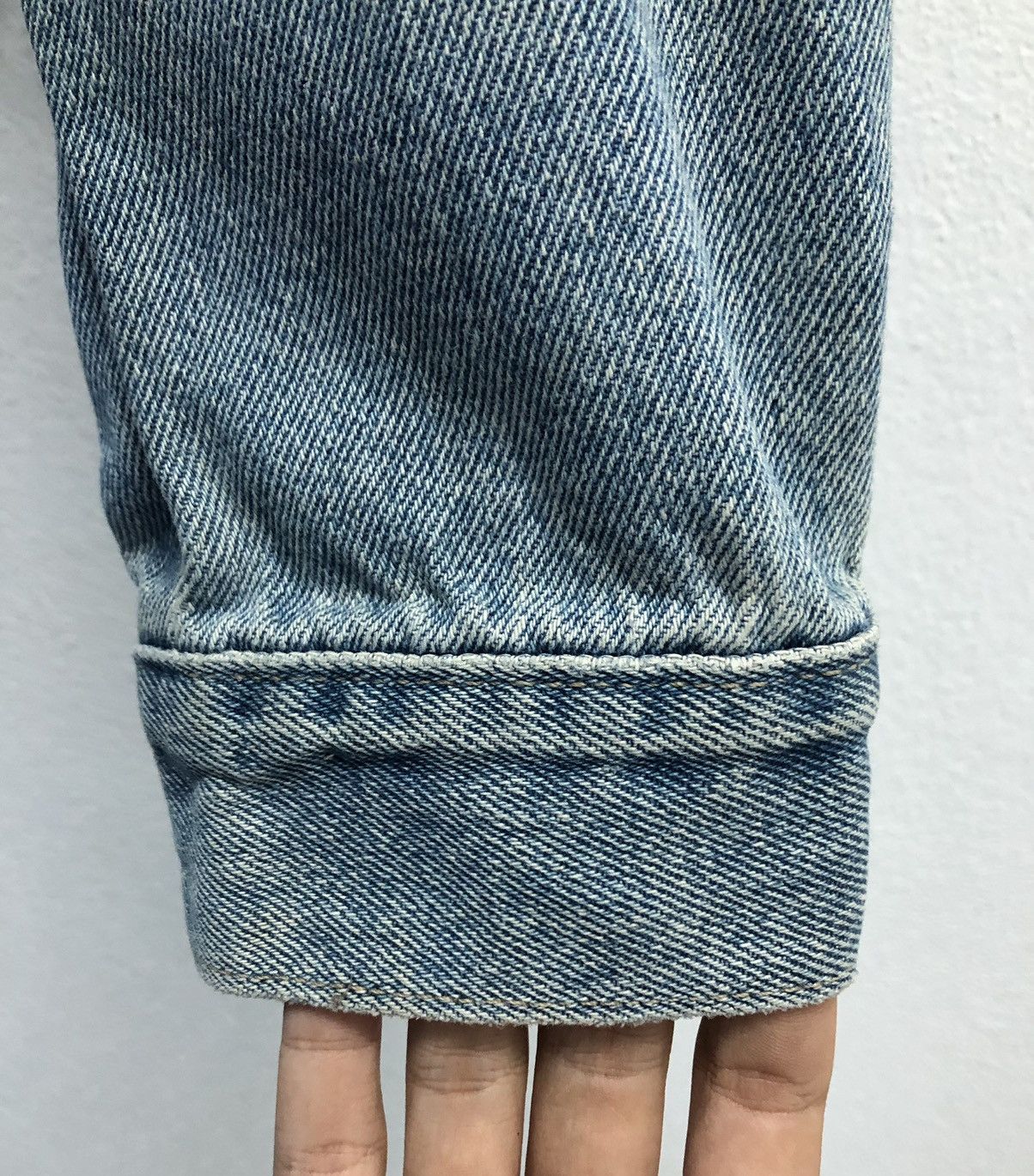Guess Vintage Guess Jeans USA Denim Jacket - Size L - Made in USA Size US L / EU 52-54 / 3 - 9 Thumbnail