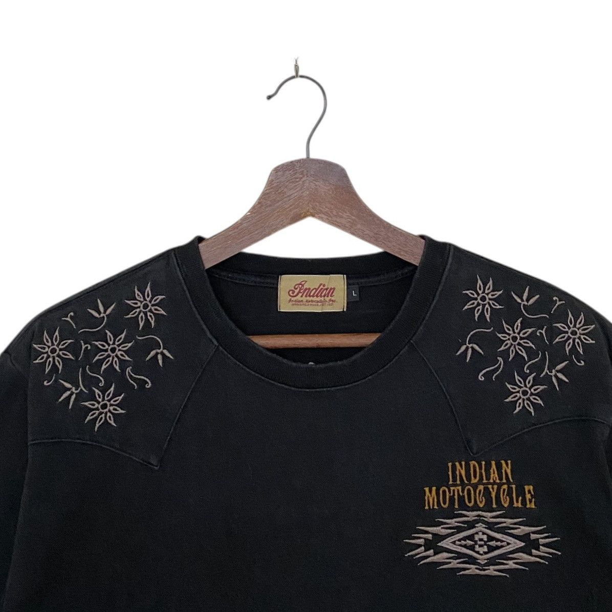 Indian Motorcycle Vintage Brand Racing Indian Motorcycle T-shirt 2000s Size US L / EU 52-54 / 3 - 7 Thumbnail