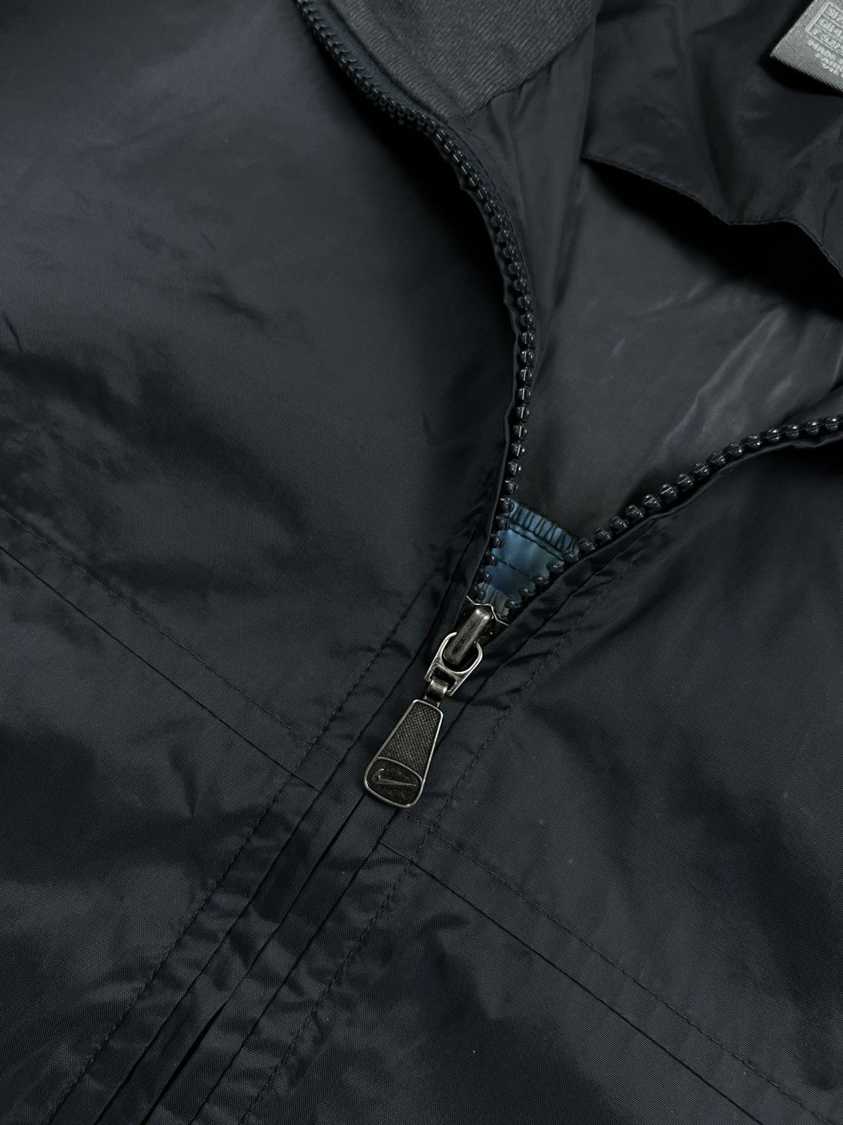 Nike × Vintage 90s Nike Double Swoosh Vintage Y2K Nylon Retro Light Jacket Size US L / EU 52-54 / 3 - 6 Thumbnail