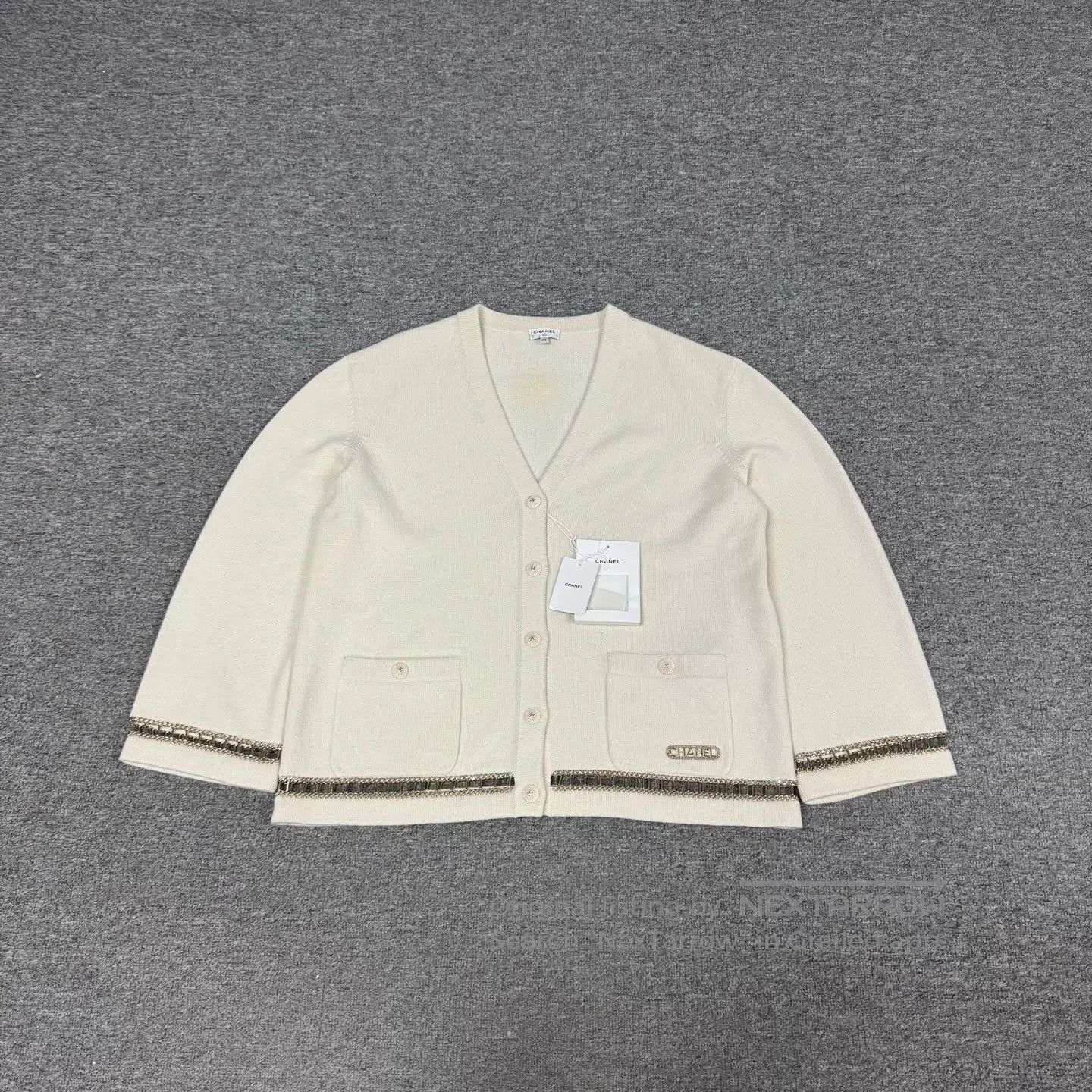 Chanel Chanel size 42 Track Series Cashmere knit cardigan jacket| Size L / US 10 / IT 46 - 1 Thumbnail