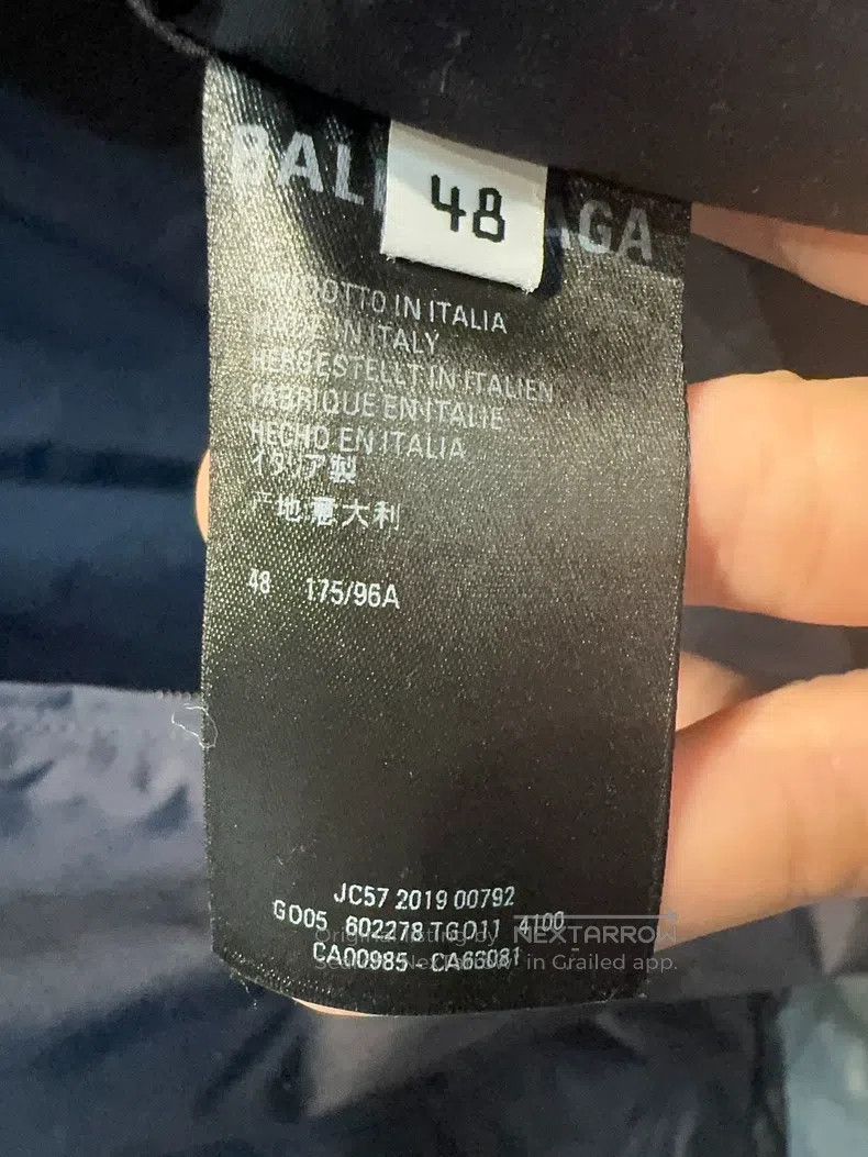 Balenciaga Balenciaga Buckle Red and Black Windbreaker Size US M / EU 48-50 / 2 - 4 Thumbnail