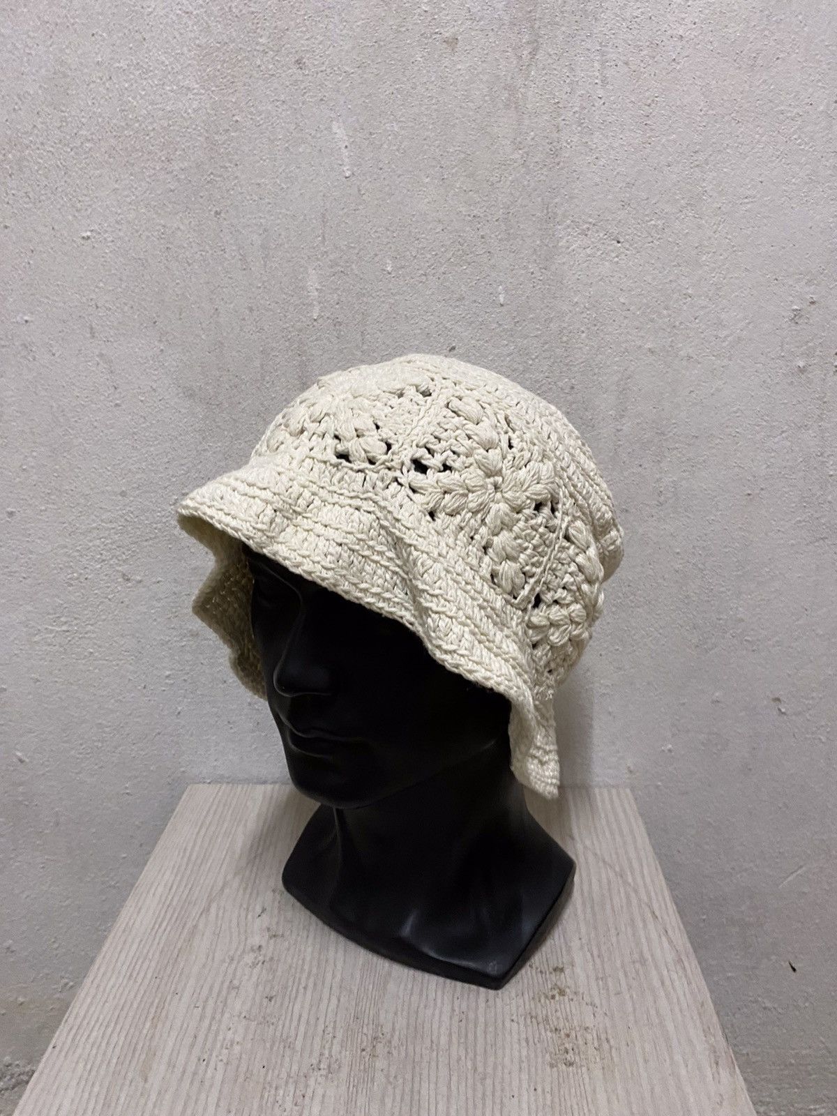 Japanese Brand Estàà Crochet Hat Size ONE SIZE - 3 Thumbnail