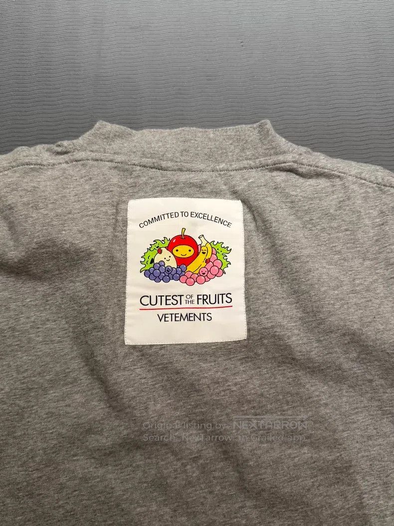 Vetements VETEMENTS Fruit Print Short Sleeve T-Shirt Size US M / EU 48-50 / 2 - 5 Thumbnail