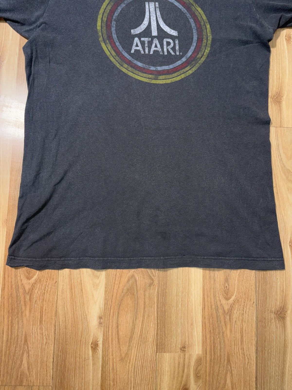 Vintage Retro Style Atari "Faded Circle Logo" Graphic T-Shirt Size US M / EU 48-50 / 2 - 3 Thumbnail