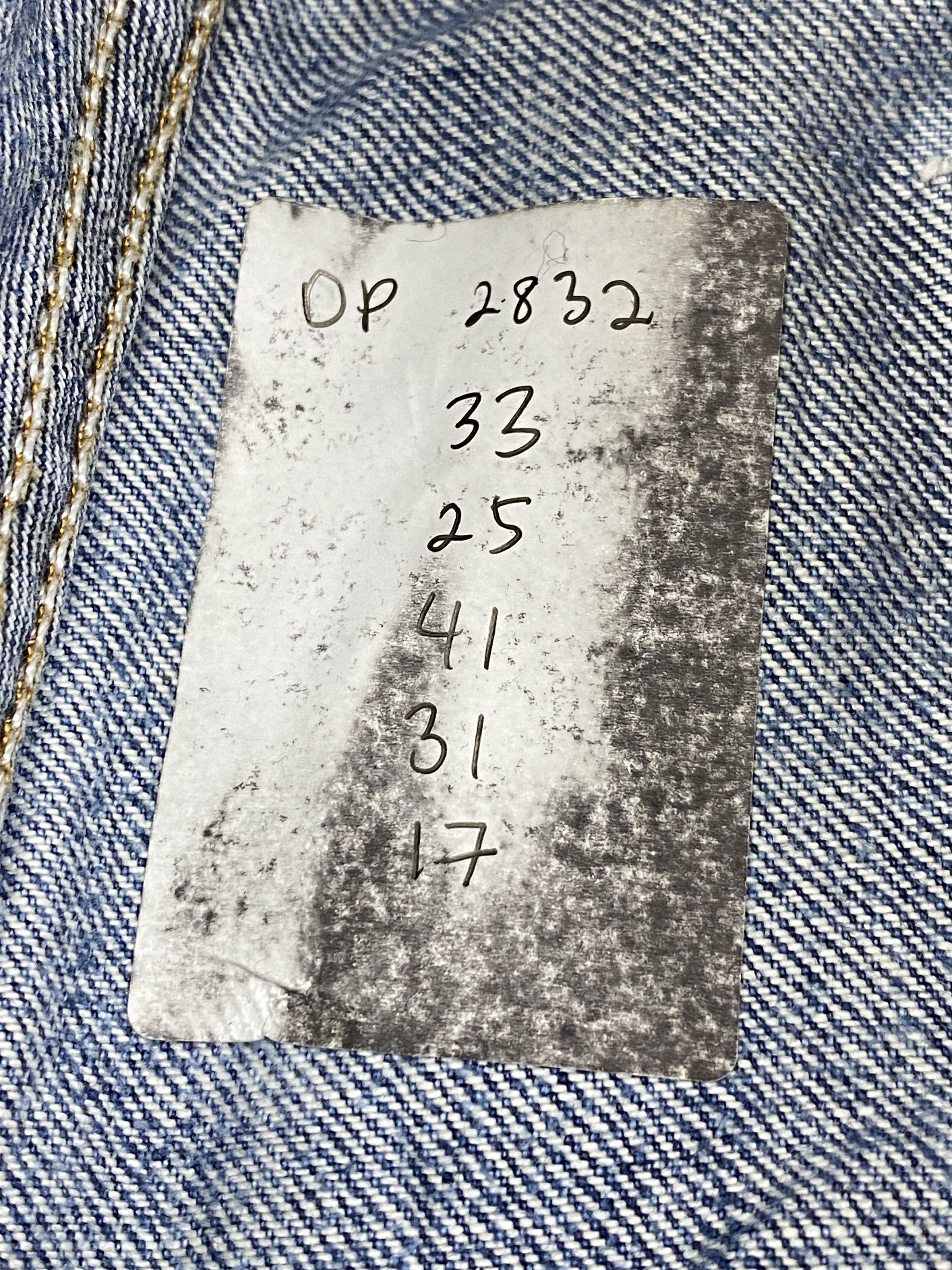 Levi's Vintage Dirty Distressed levis 501 Jeans DP2832 Size US 33 - 23 Thumbnail