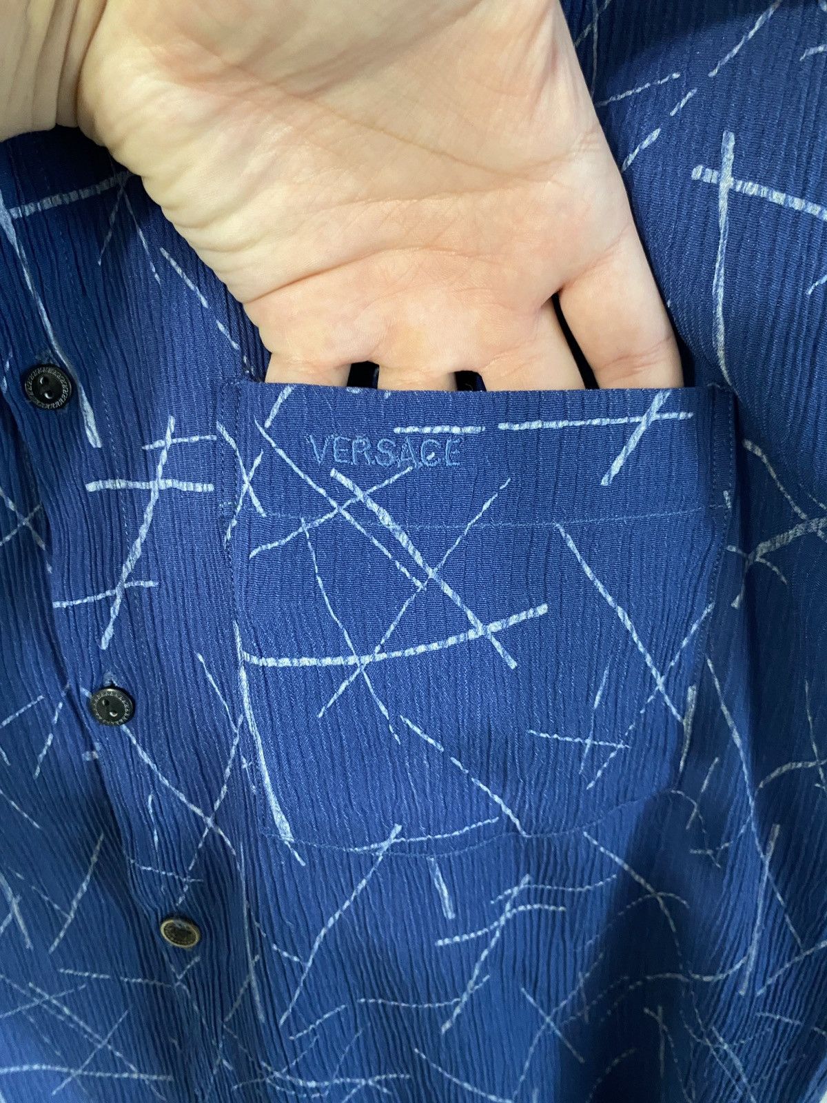 Vintage Vintage Versace Classic Viscose Shirt Size US L / EU 52-54 / 3 - 3 Thumbnail