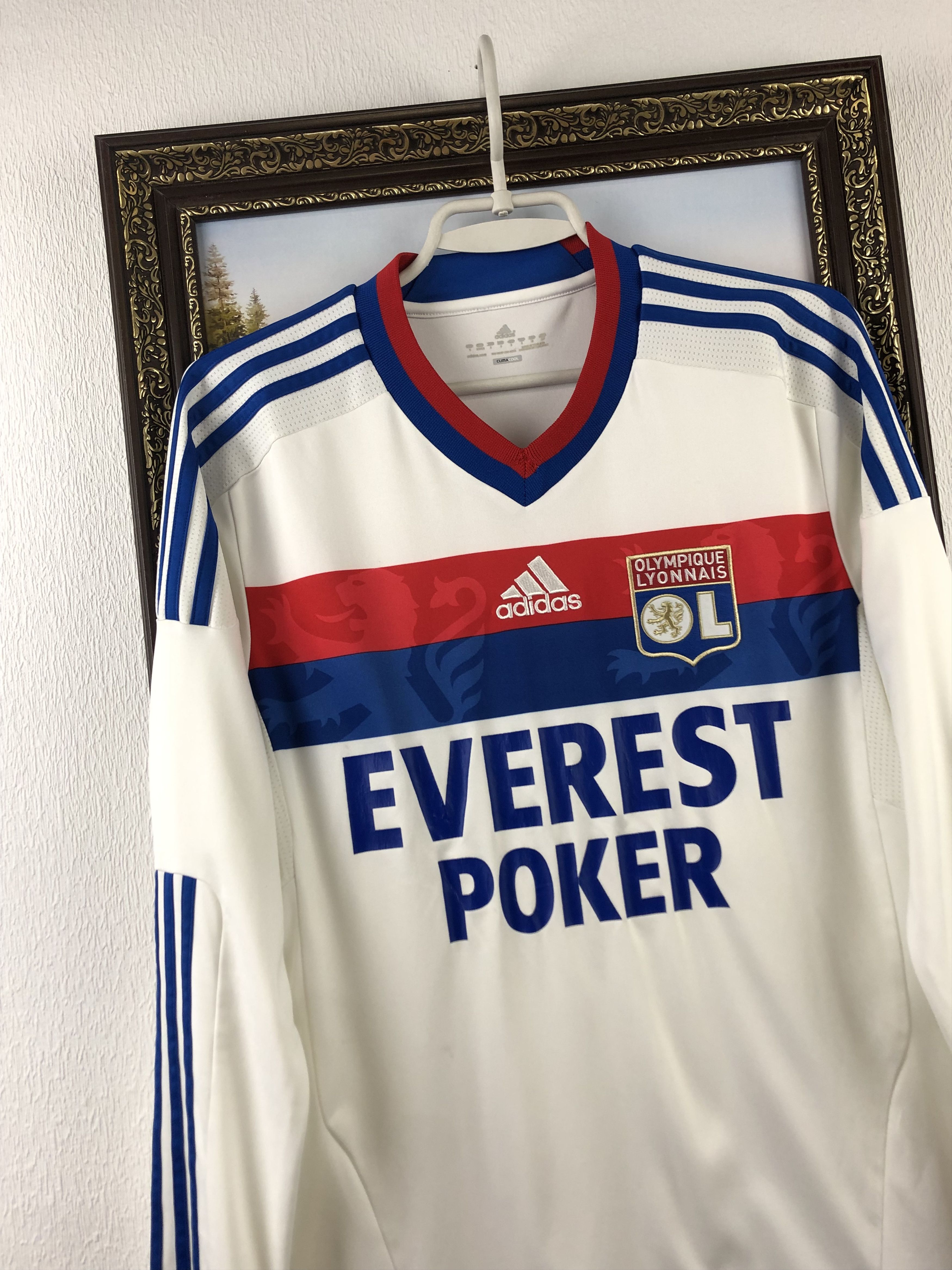 Adidas Olympique Lyonnais shirt 2011 Soccer Jersey Long Sleeve Size US S / EU 44-46 / 1 - 3 Thumbnail