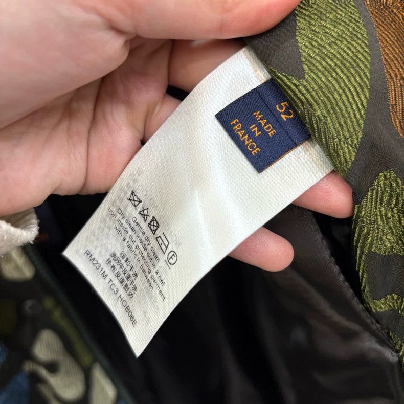 Louis Vuitton Louis Vuitton Monogrammed flight jacket 2503-Nextarrow Size US L / EU 52-54 / 3 - 5 Thumbnail