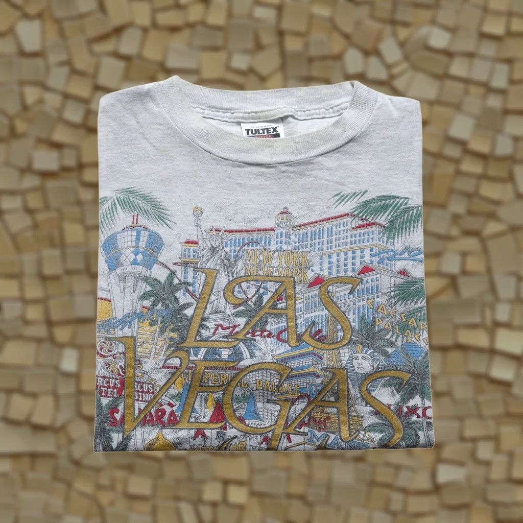 Tultex VINTAGE Tultex Las Vegas VTG 90s AOP All Over Print Graphic Gray Cotton T Shirt SZ M Mens 90s Size US M / EU 48-50 / 2 - 1 Thumbnail