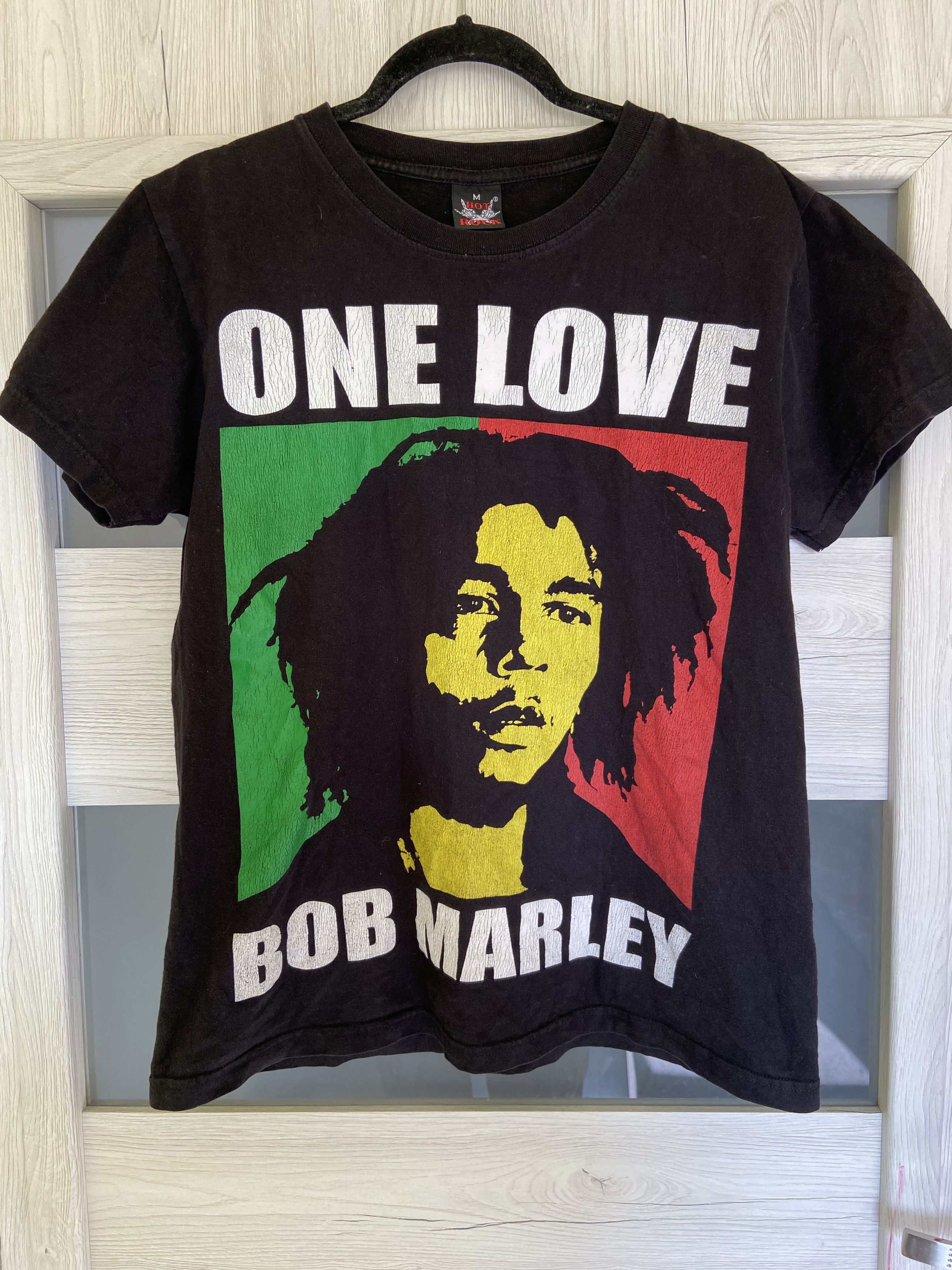 Bob Marley Vintage Bob Marley "One Love" T-Shirt Hot Rock Size M Size US M / EU 48-50 / 2 - 1 Thumbnail