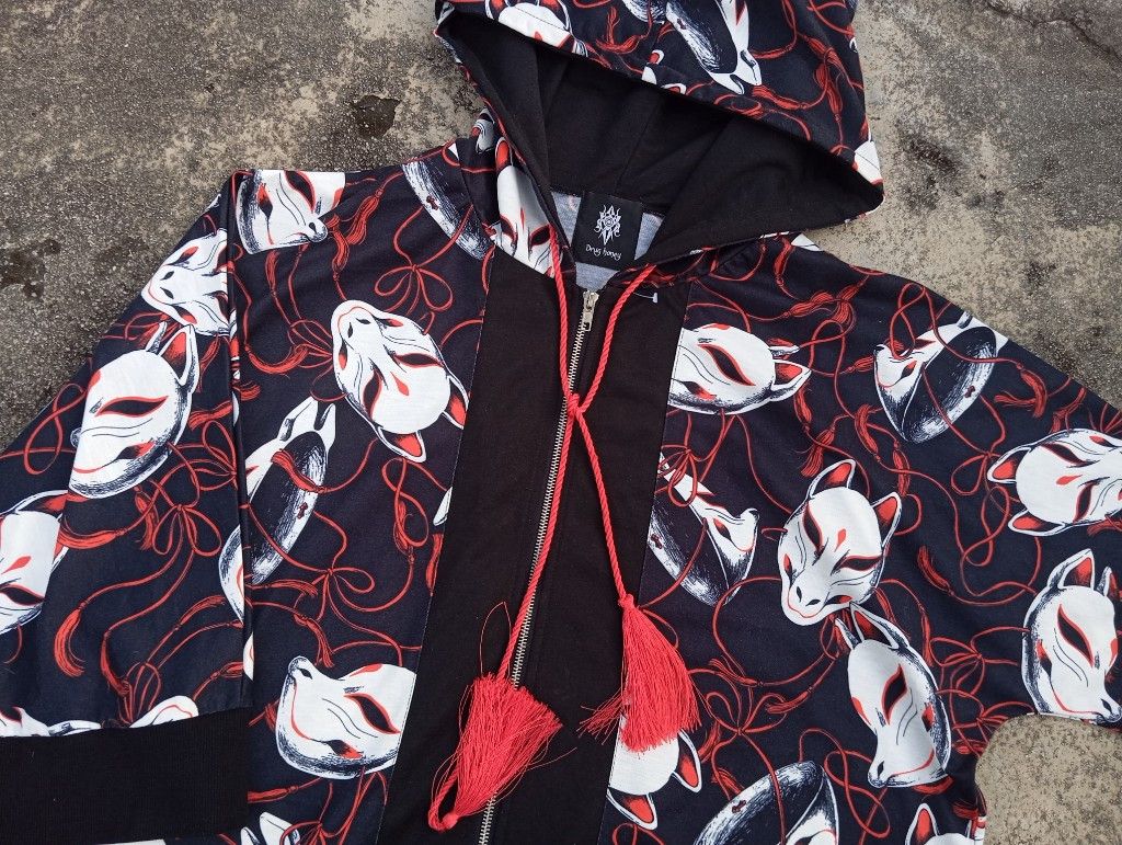 Japanese Brand Drug Honey Harajuku hoodie 🎌 Kitsune Fox Mask Baby Metal 🔥 Size US XL / EU 56 / 4 - 4 Thumbnail