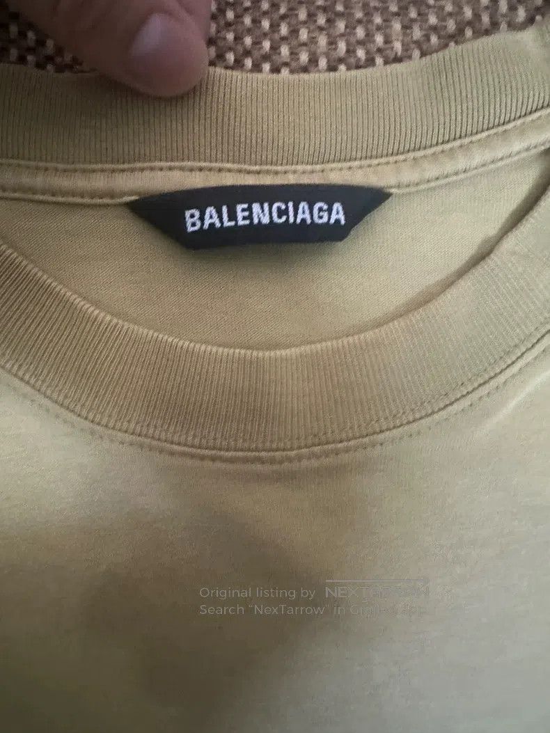 Balenciaga Balenciaga Short-sleeve Size US S / EU 44-46 / 1 - 2 Thumbnail