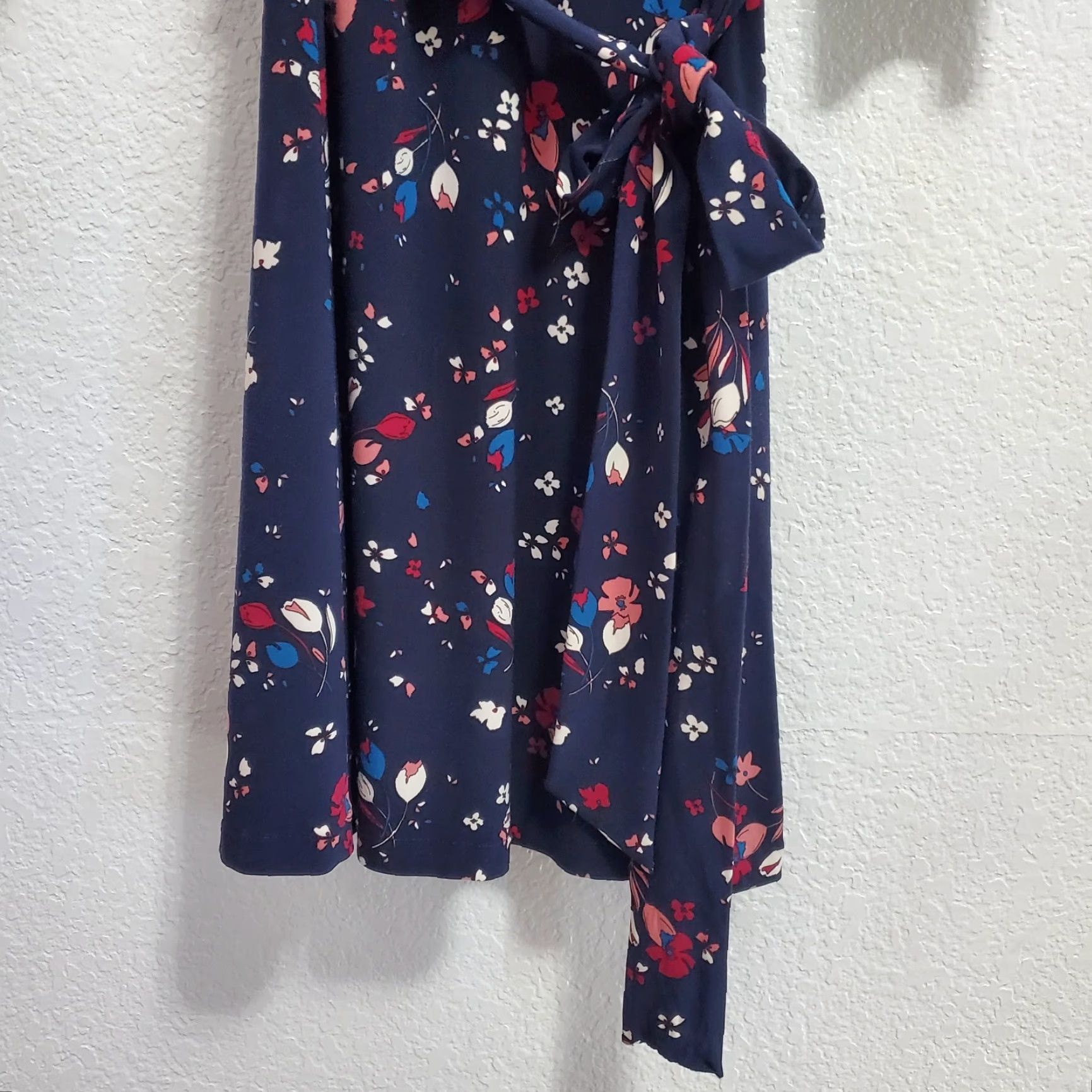 Ralph Lauren Lauren Ralph Lauren Dress Women 8 Navy Blue Floral Midi Faux Wrap 3/4 Sleeve Tie Size M / US 6-8 / IT 42-44 - 6 Thumbnail