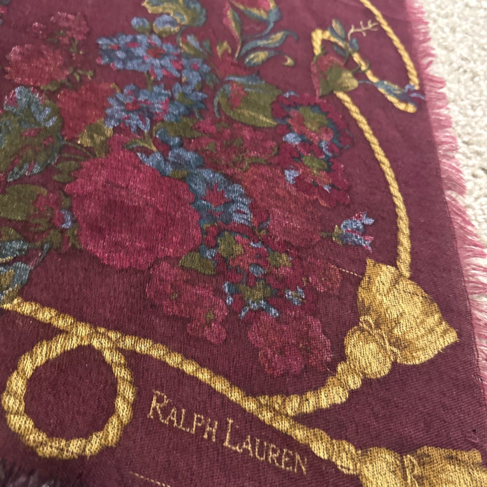 Vintage VINTAGE Polo Ralph Lauren Scarf Women's Wool Floral Rose Burgundy Red Heritage 100% Wool Size ONE SIZE - 5 Thumbnail