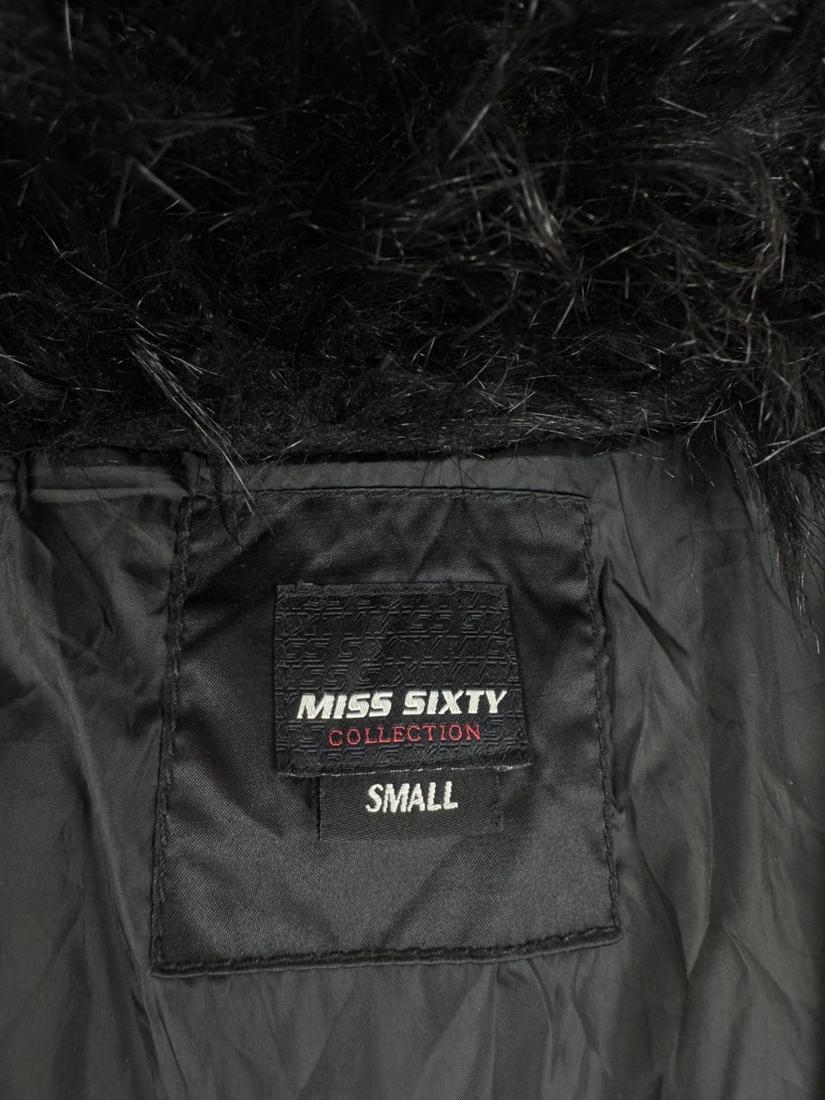 Miss Sixty Miss Sixty Fur Trim Jacket Avant Garde style black Bomber Size S / US 4 / IT 40 - 9 Thumbnail