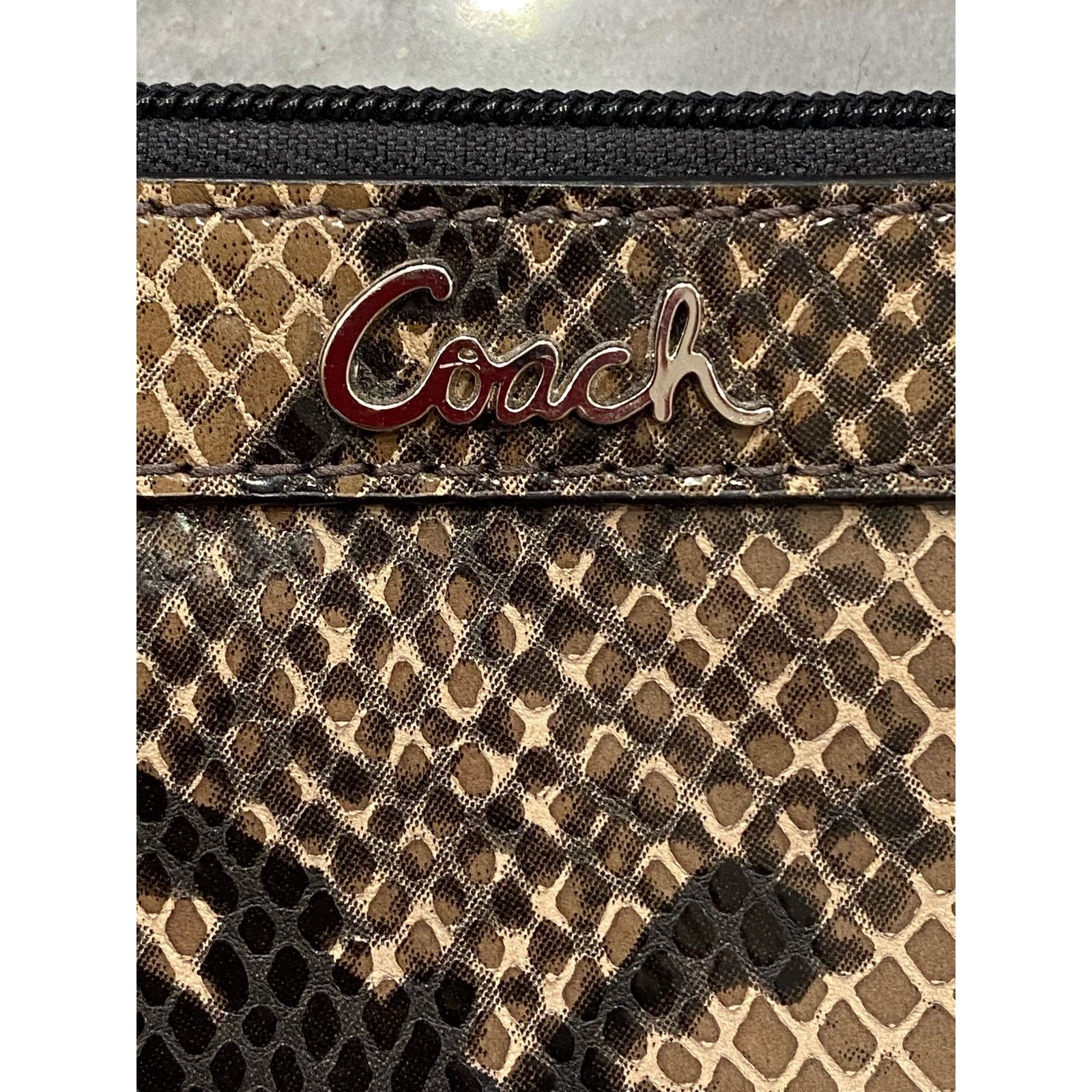 Coach Coach Soho Embossed Exotic Madison Wristlet Leather Size ONE SIZE - 2 Thumbnail
