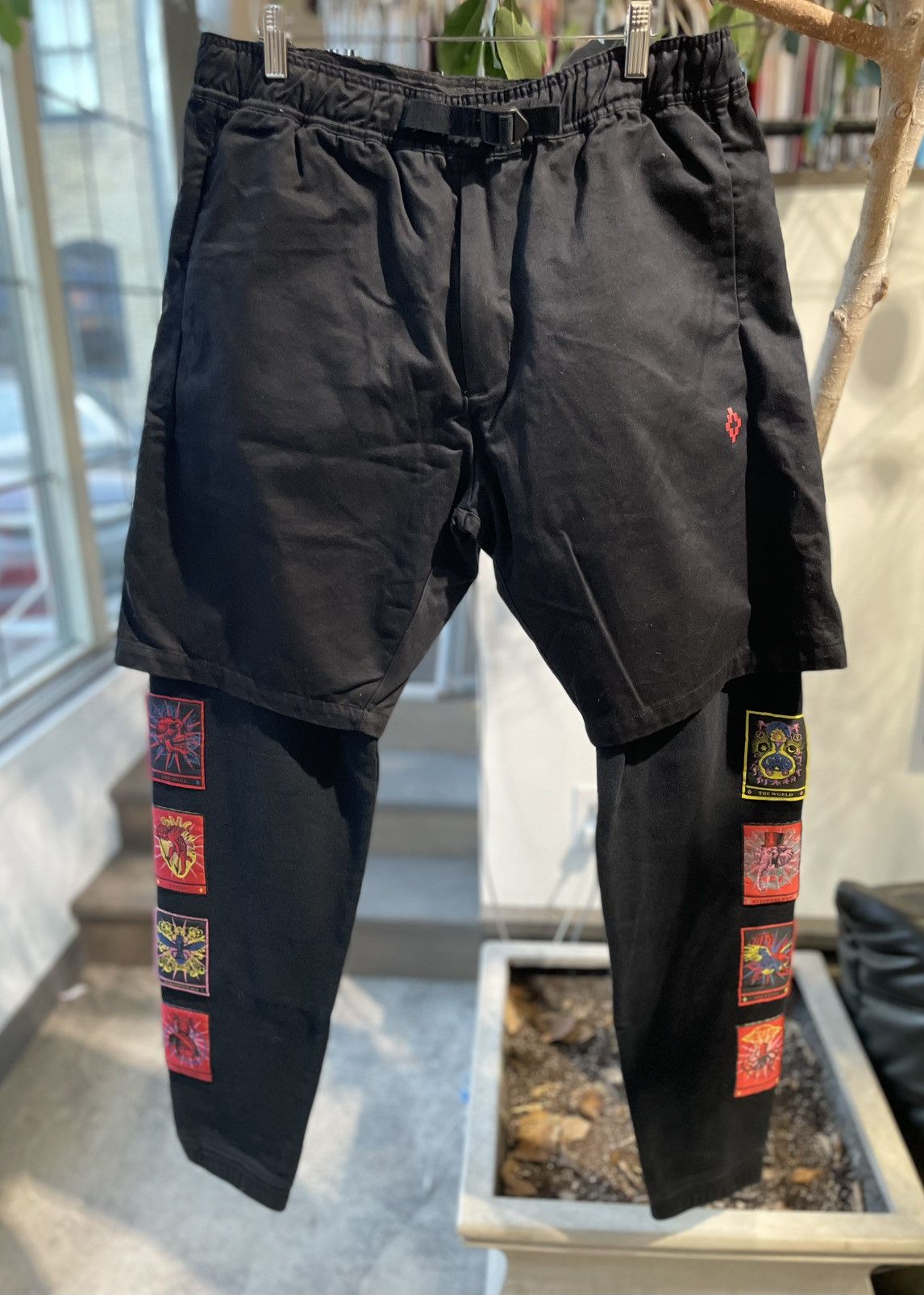 Marcelo Burlon Marcelo Burlon COUNTY OF MILAN TAROT SWEATPANTS RARE Size US 34 / EU 50 - 3 Thumbnail