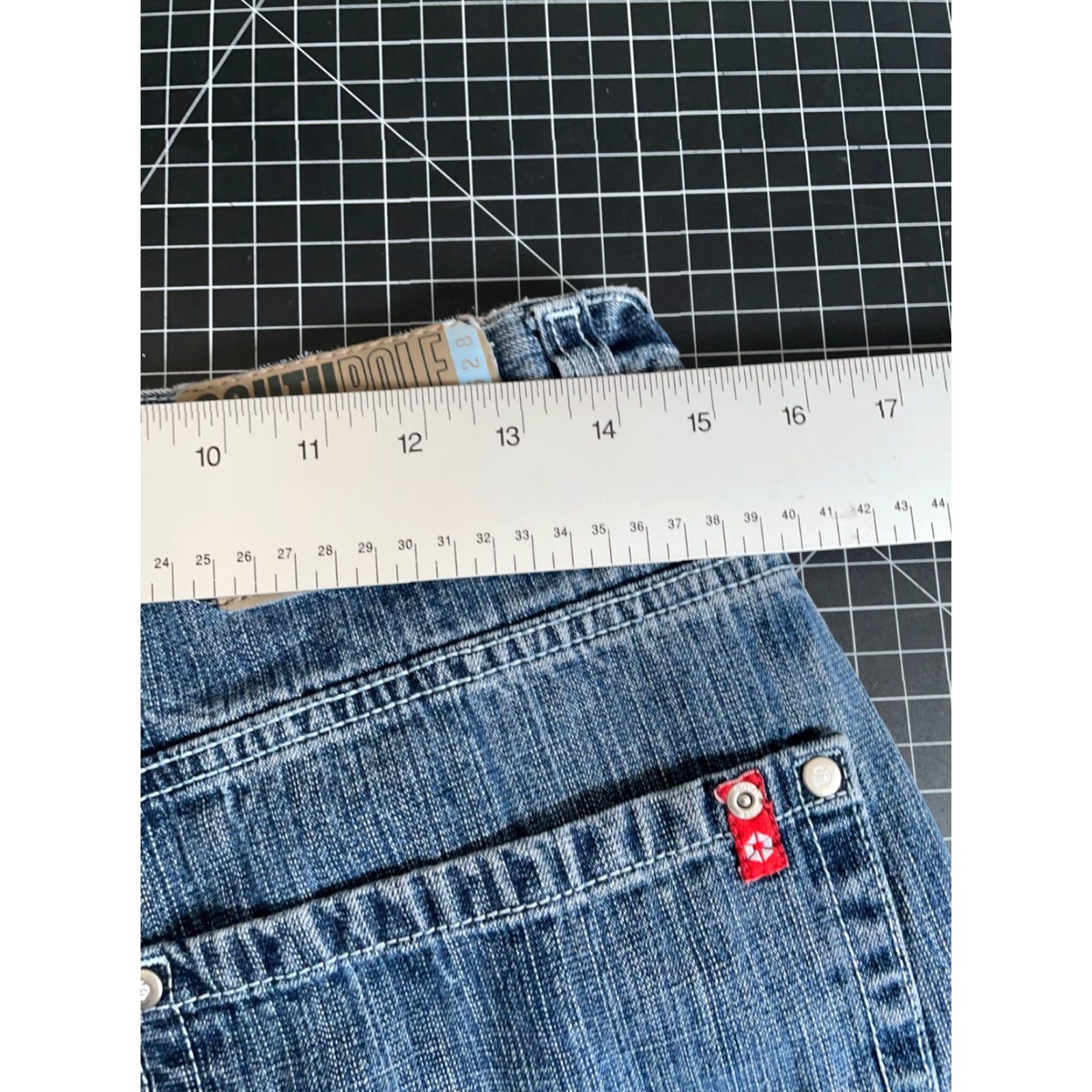 Southpole Southpole Bermuda Shorts Men 29 x 18 Blue Denim Baggy Fit Vintage Y2K Jorts Size US 29 - 5 Thumbnail