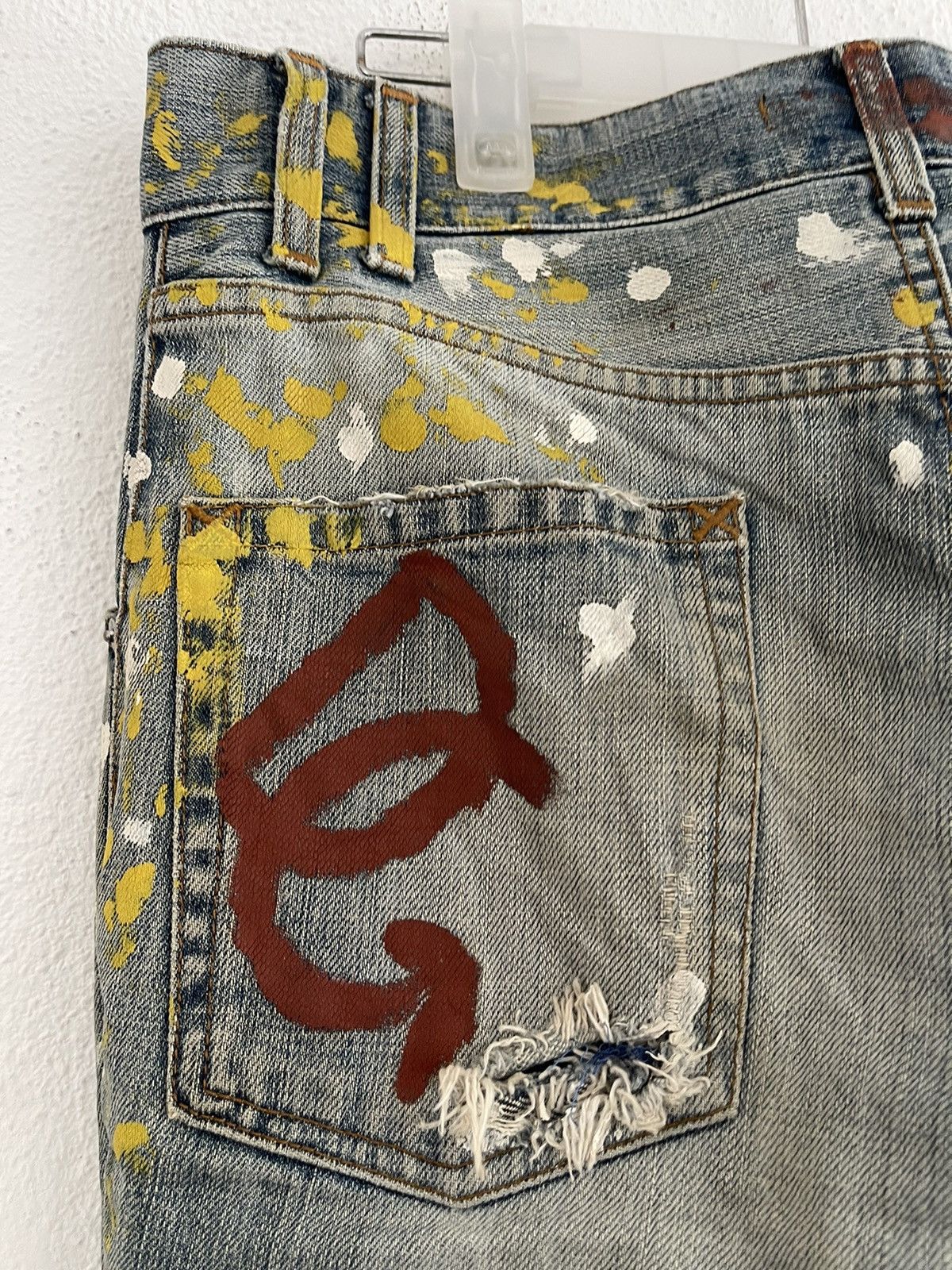 Dolce & Gabbana Dolce Gabbana Metal Logo Plate Paint Denim Pants Size US 34 / EU 50 - 9 Thumbnail