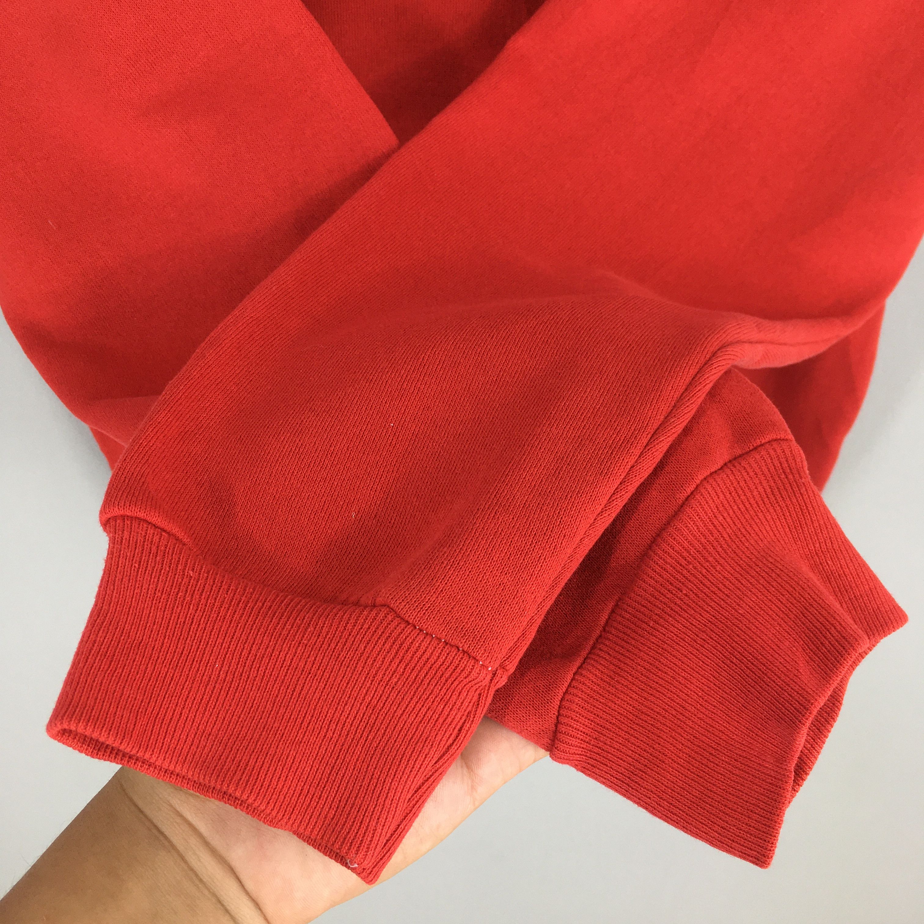 Russell Athletic × Vintage Vintage 90s Russell Athletic Plain Red Sweatshirt Medium Size US M / EU 48-50 / 2 - 4 Thumbnail