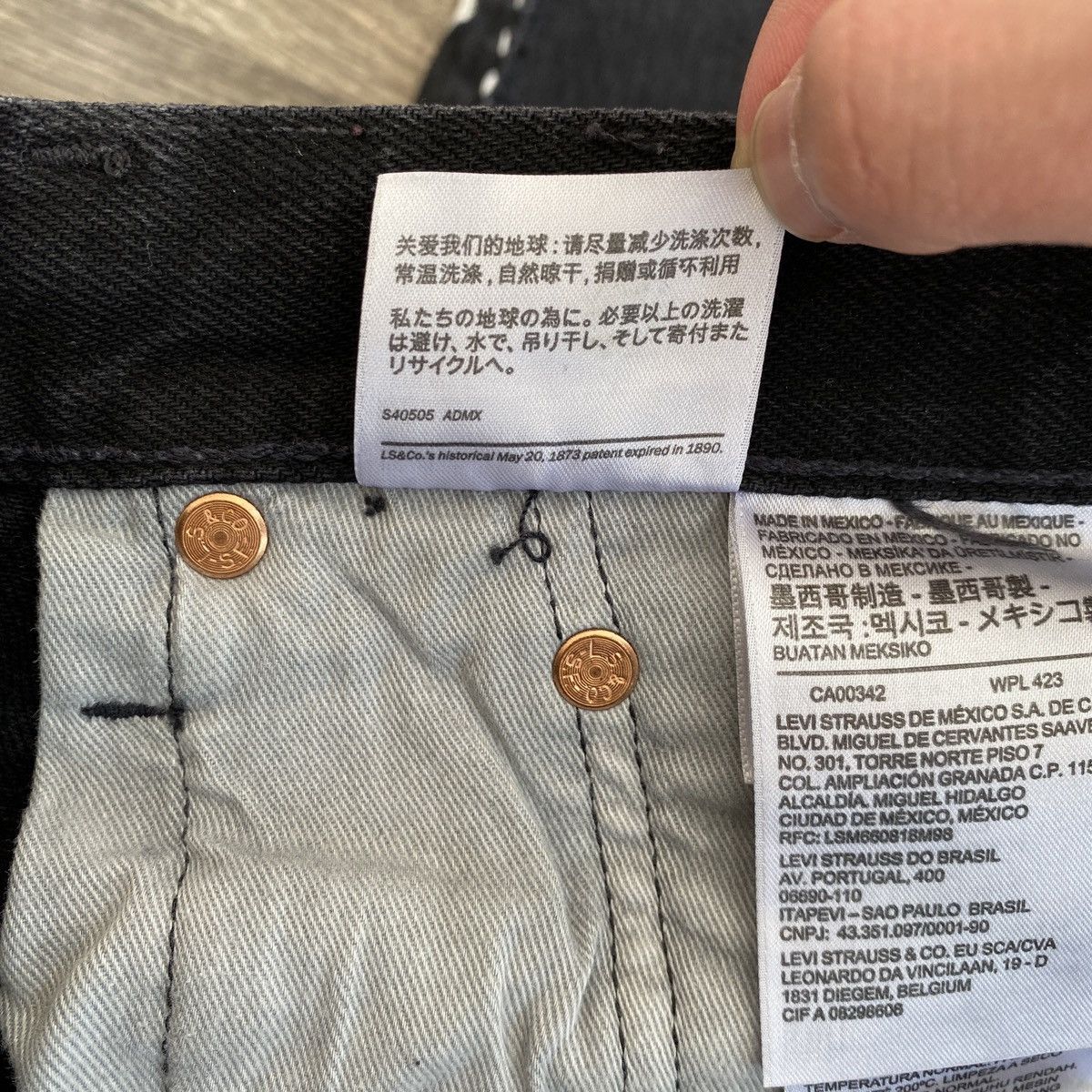 DENIM TEARS × Levi's Denim Tears x Levi’s (blk) Denim Pant Size US 28 / EU 44 - 21 Thumbnail