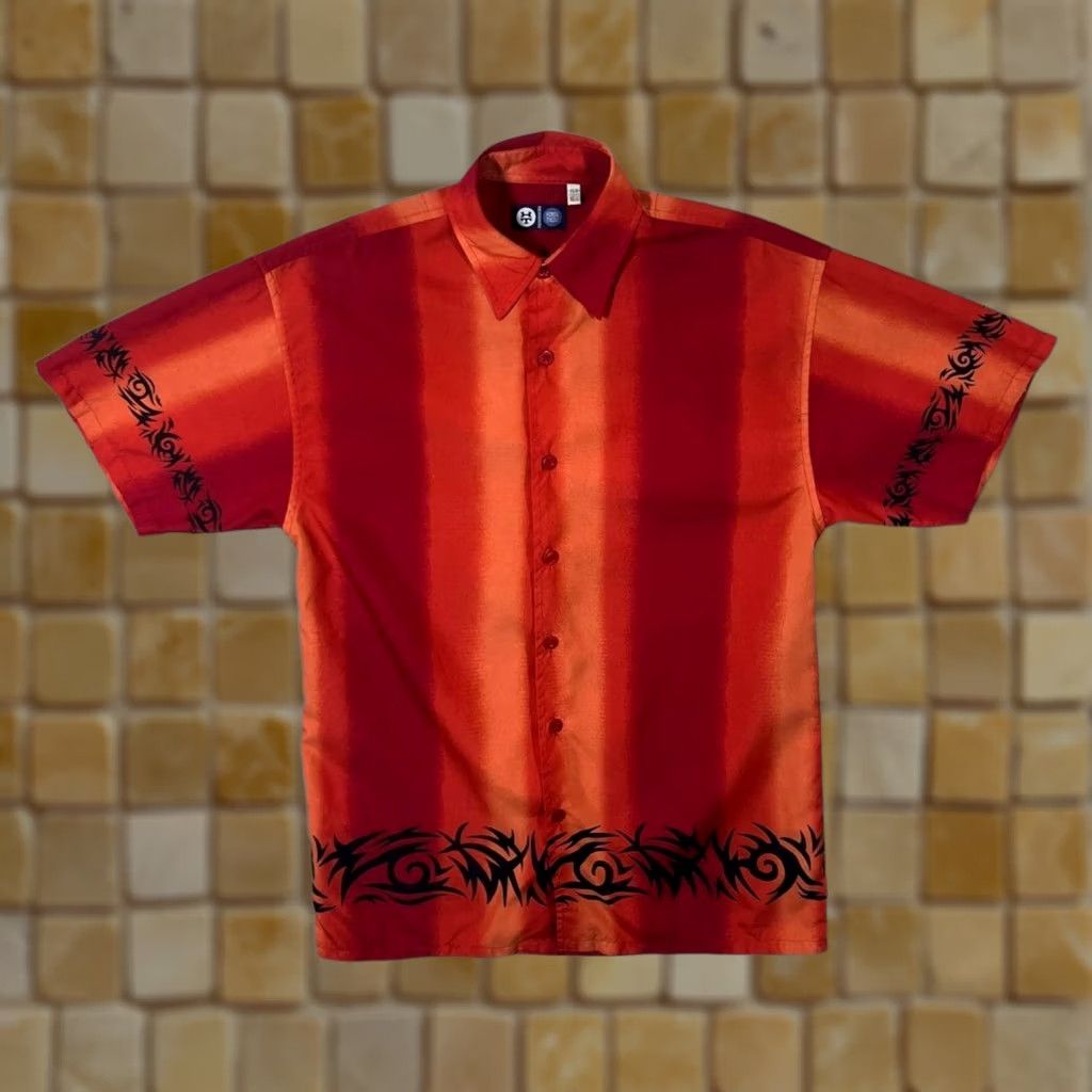 C&A C&A Here & There Tribal Y2K Goth Polyester Red Shirt S Slim Regular Adult Mens Short Sleeve Button-Up Collared 158/164 Size US S / EU 44-46 / 1 - 1 Thumbnail