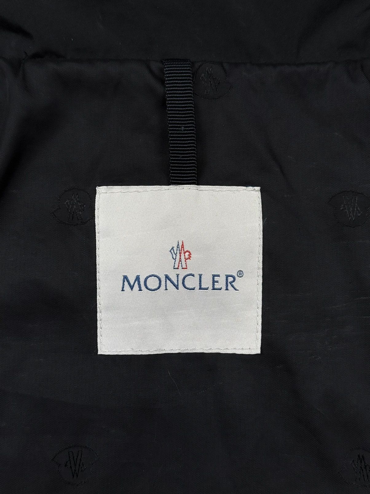 Moncler Moncler Women’s Vintage Long Down Puffer Jacket Size 2 Size S / US 4 / IT 40 - 14 Thumbnail