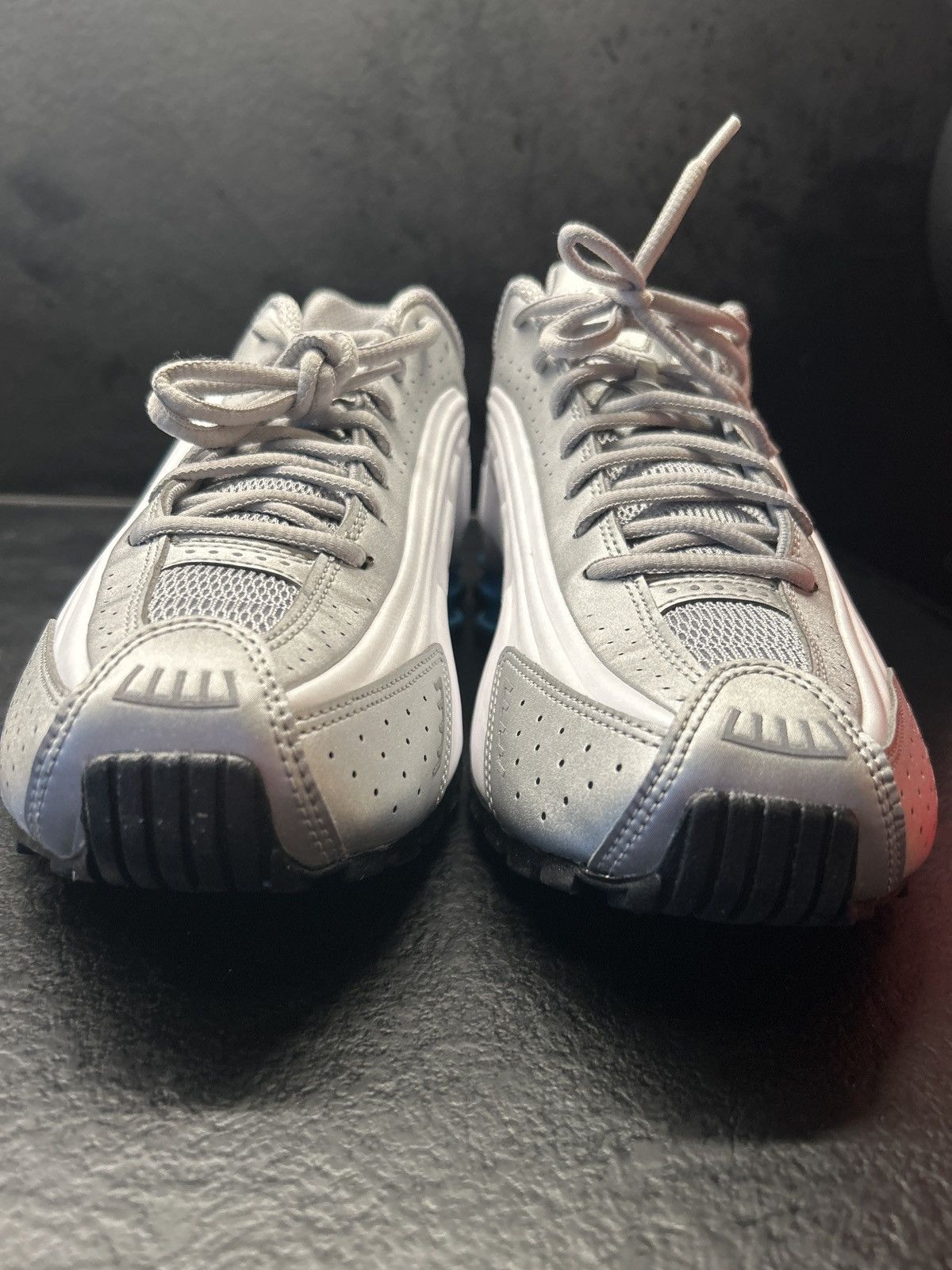 Nike Nike shox R4 Size US 10 / EU 43 - 4 Thumbnail