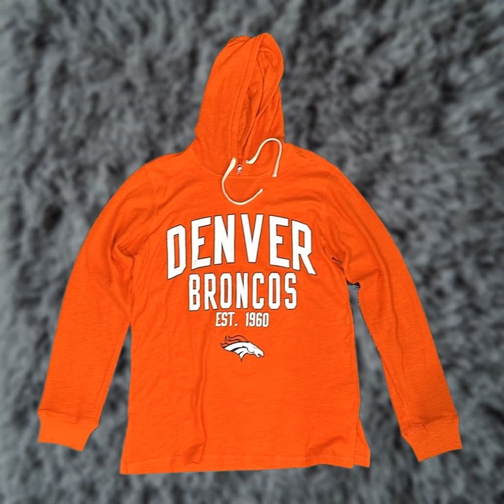 NFL VINTAGE Denver Broncos NFL Long Sleeve Tee Hoodie Mens Medium Orange Cotton Pullover Hoodie, Men, M, Orange, 90s/Concert? Size US M / EU 48-50 / 2 - 1 Thumbnail