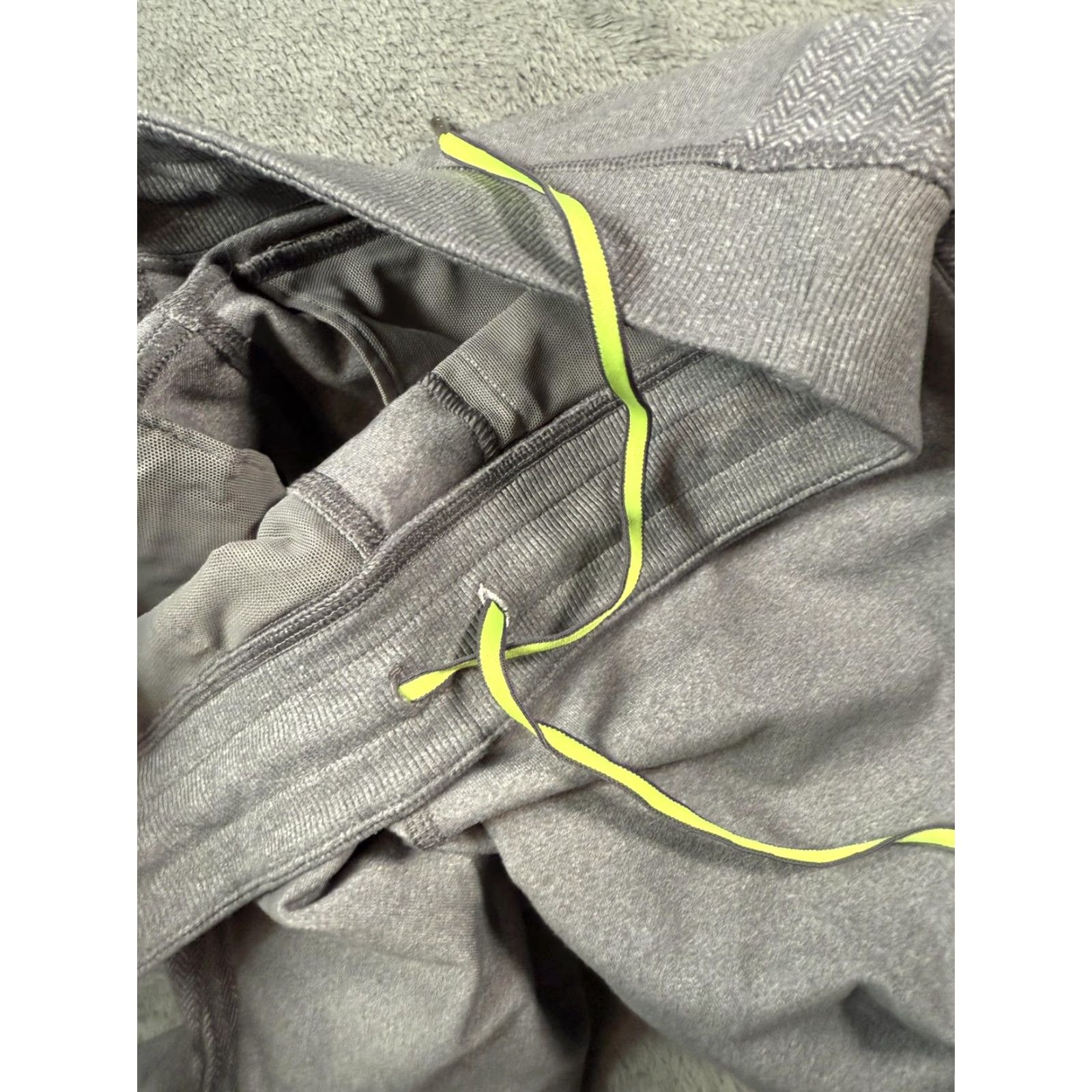 LULULEMON Men's Medium Gray Yoga Pants Wide Leg Drawstring Herringbone Activewear