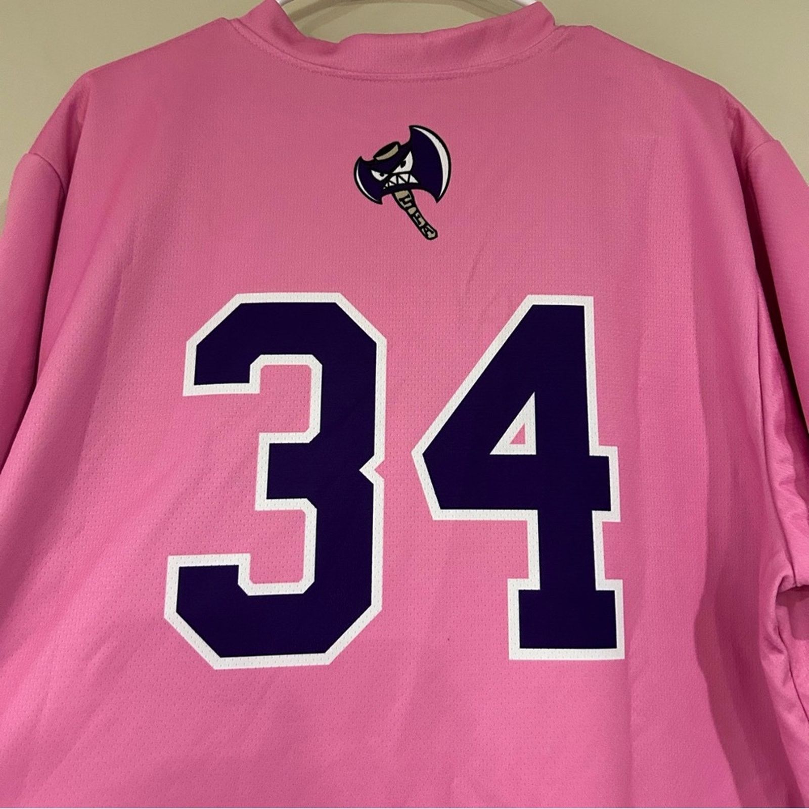 Other Steven F. Austin Lumberjacks Pink Jersey Size US XL / EU 56 / 4 - 5 Thumbnail