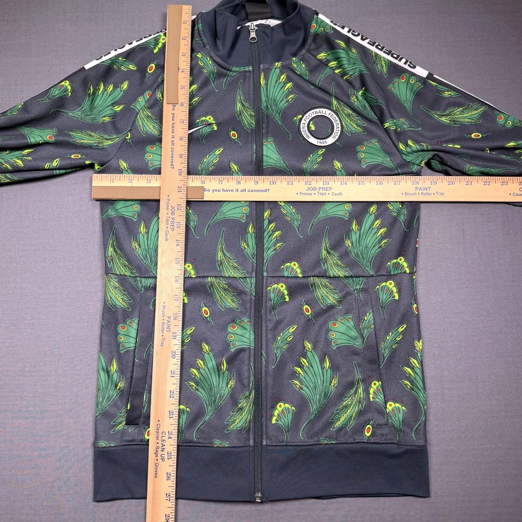 Nike Nike Dri-FIT Track Soccer Windbreaker - Medium Gray Mens Small Size Size US S / EU 44-46 / 1 - 5 Thumbnail