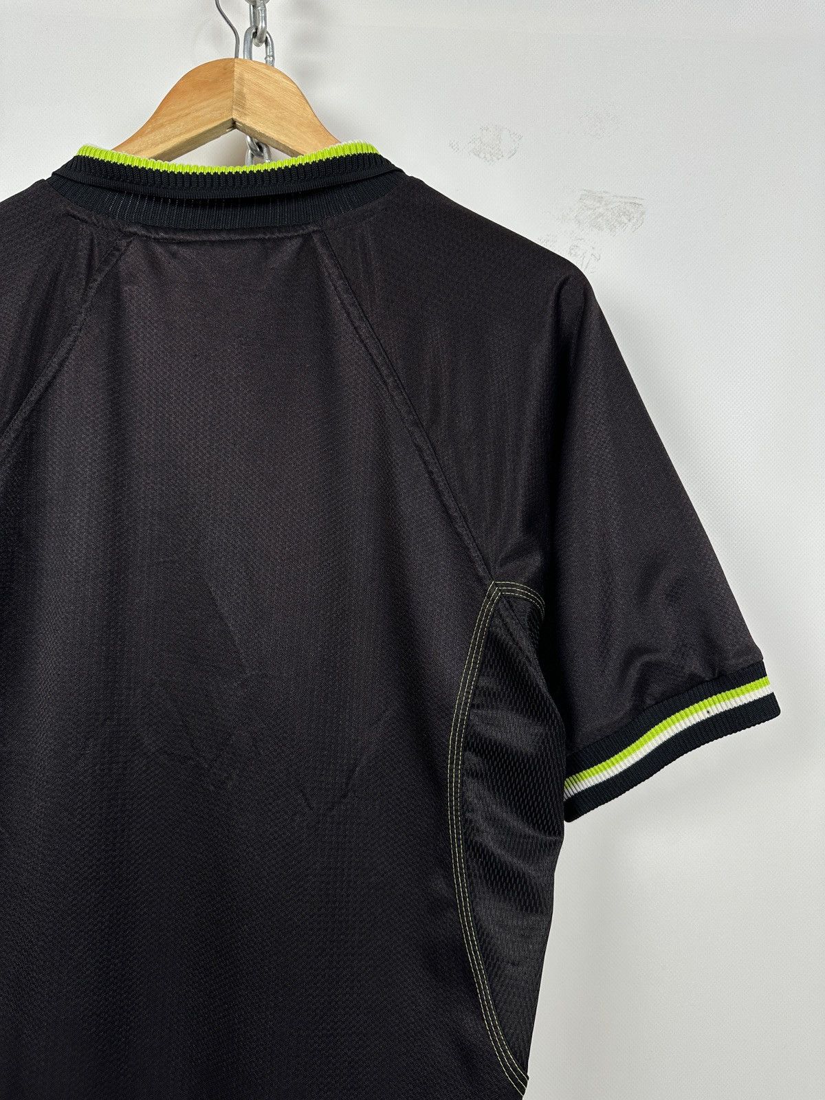 Umbro 1998/99 Umbro Manchester United Third Vintage Soccer Jersey Size US M / EU 48-50 / 2 - 17 Thumbnail