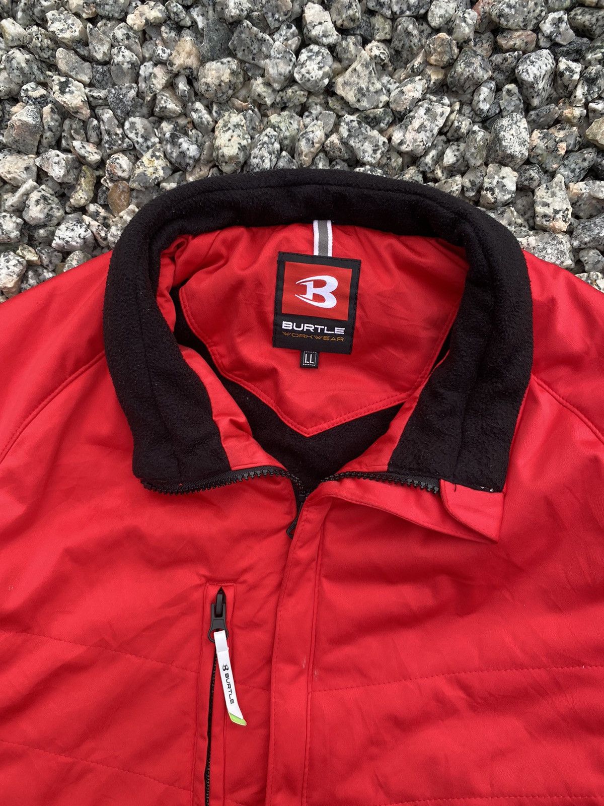Vintage Vintage Burtle Full Zipper Puffer Jacket Red Size US L / EU 52-54 / 3 - 4 Thumbnail