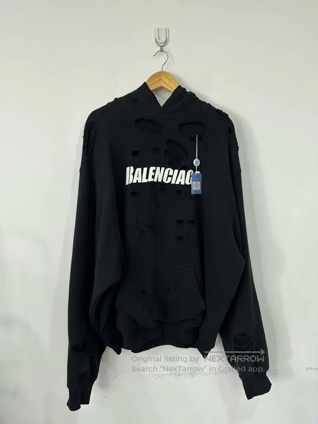 Balenciaga balenciaga oversized distressed hoodie size xs. Size US XS / EU 42 / 0 - 1 Thumbnail