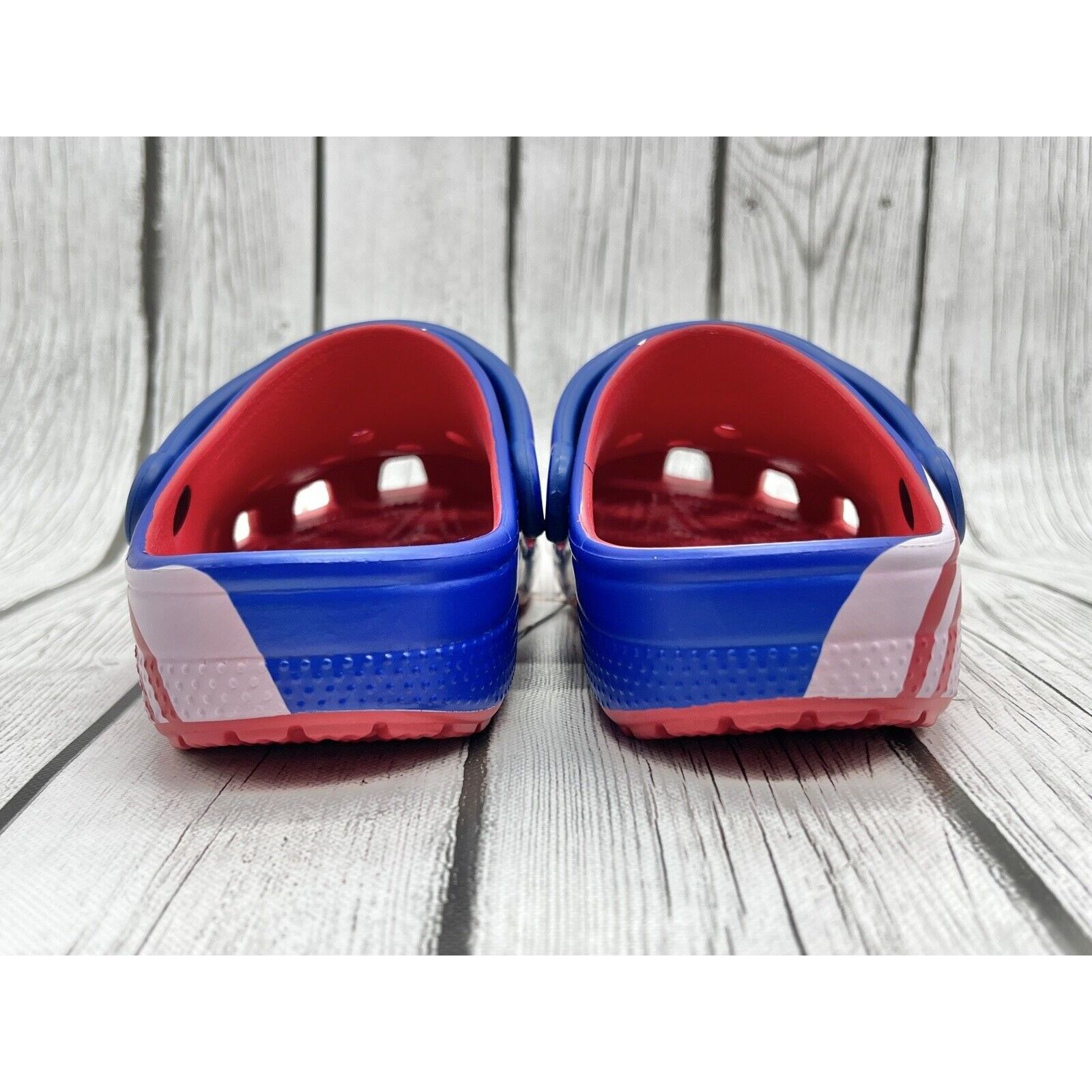 Crocs Size 7M/9W - Crocs Classic American Flag Clog - 205974 90H Size US 7 / EU 40 - 2 Thumbnail