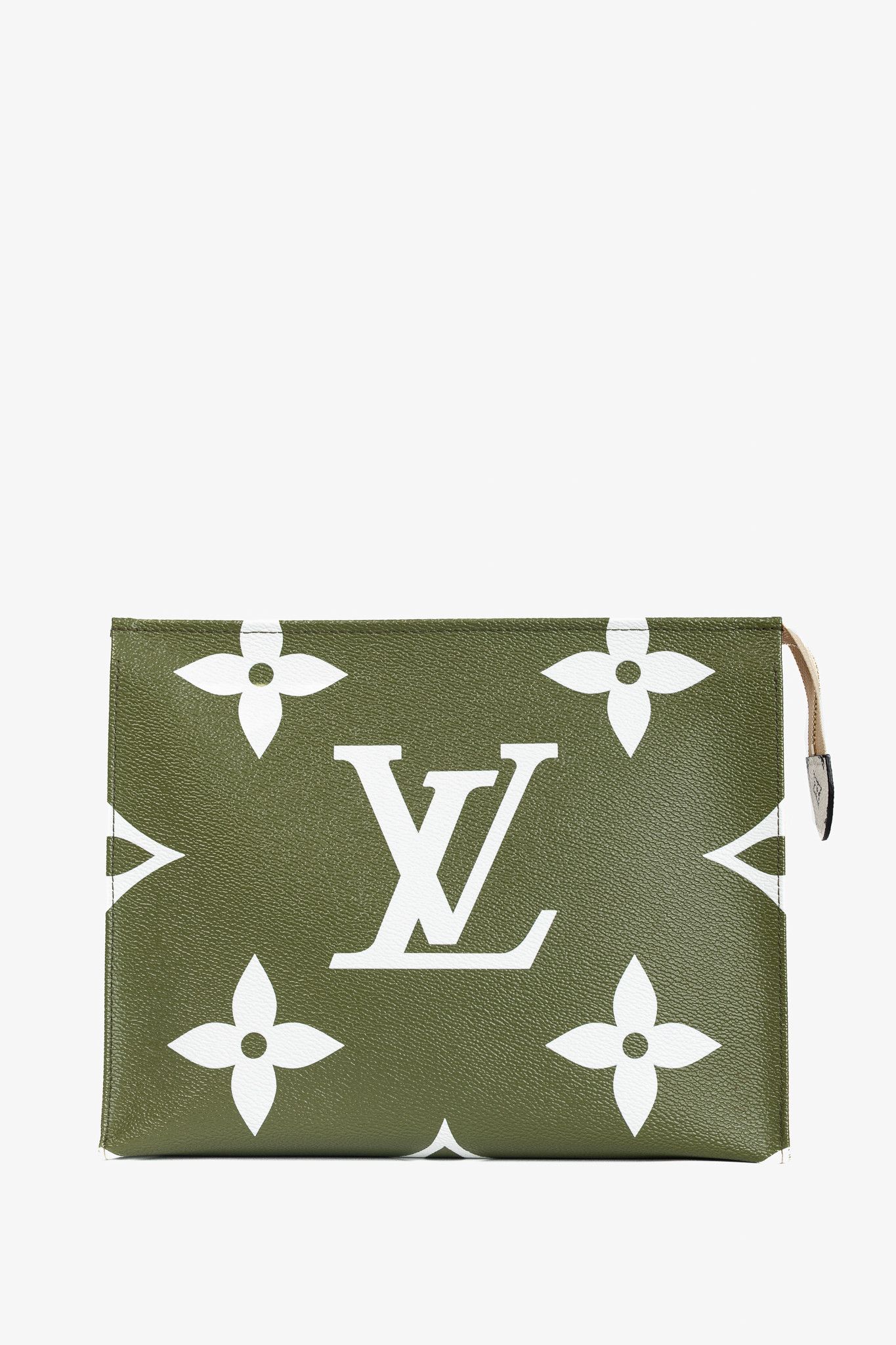 Louis Vuitton Louis Vuitton Khaki Monogram Giant Toiletry Pouch 26 Size ONE SIZE - 1 Thumbnail