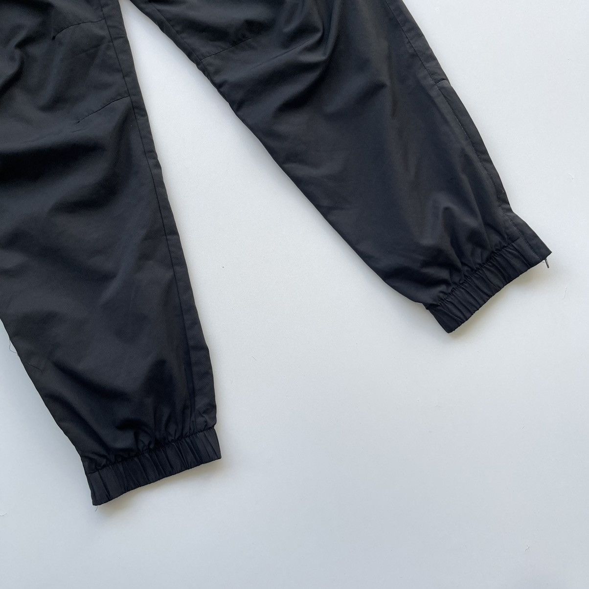 Lacoste × Vintage Lacoste Sport Vintage Nylon Track Pants Black Y2K Size US 34 / EU 50 - 5 Thumbnail