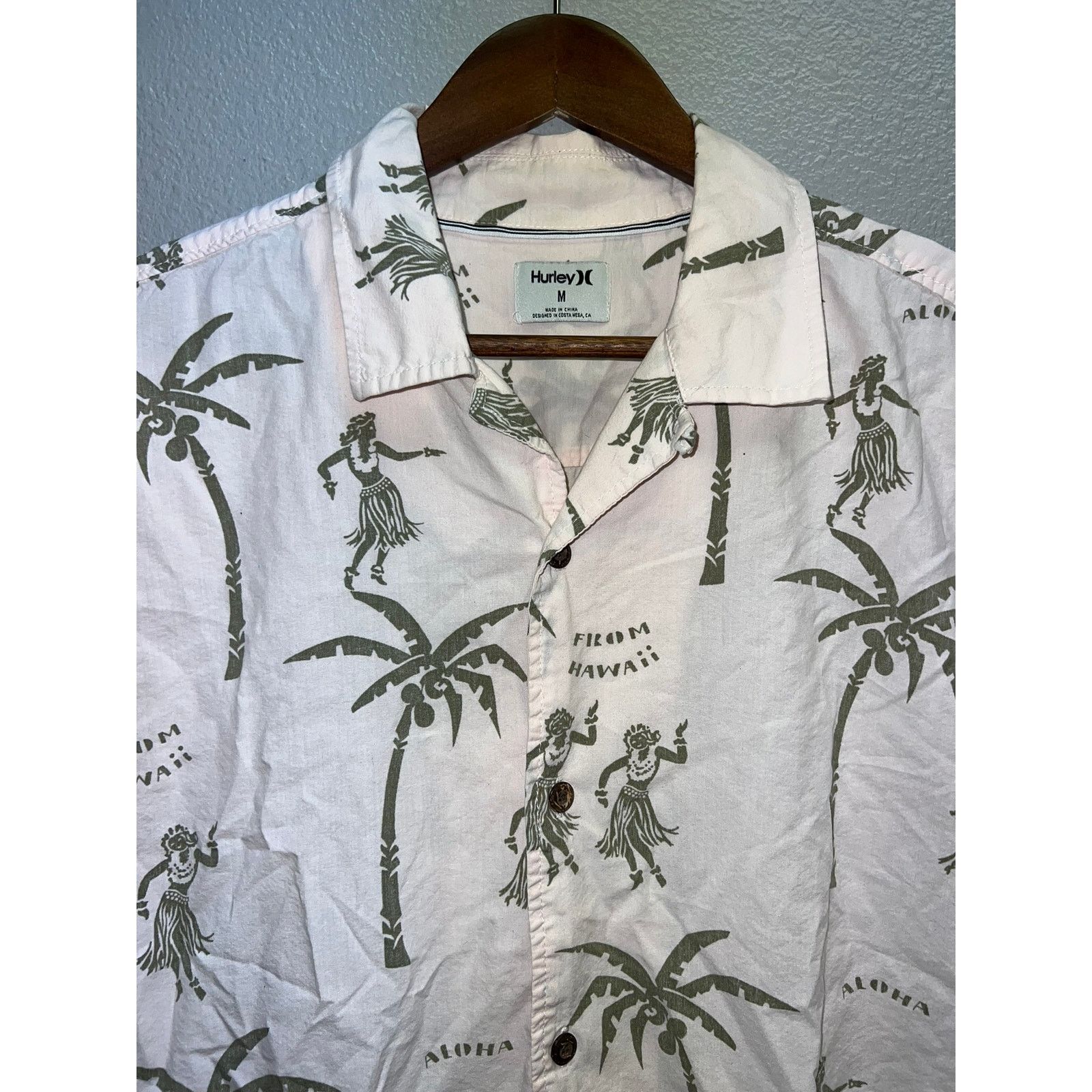 Hurley Hurley Hawaii Shirt Button Up Palm Tree Hulu Girl Graphic M Size US M / EU 48-50 / 2 - 2 Thumbnail
