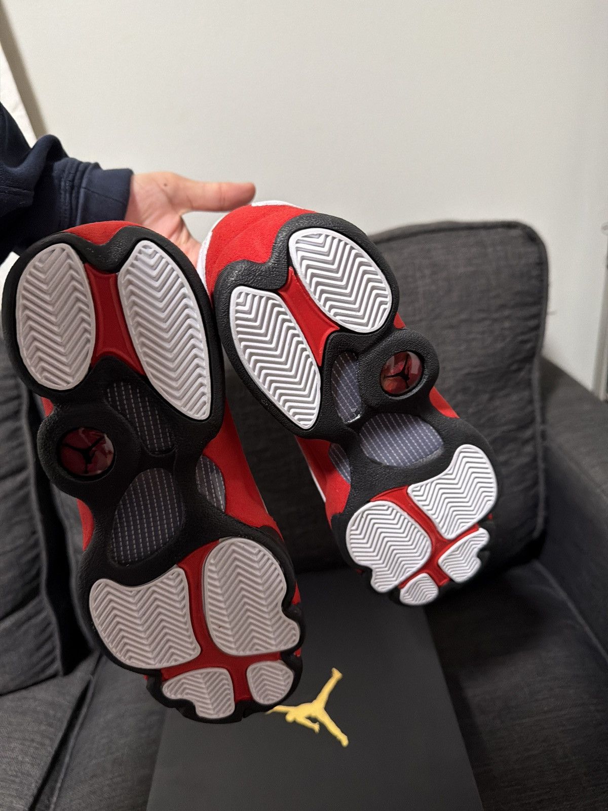 Jordan Brand Jodan 13 “Chicago” Size US 7 / EU 40 - 3 Thumbnail