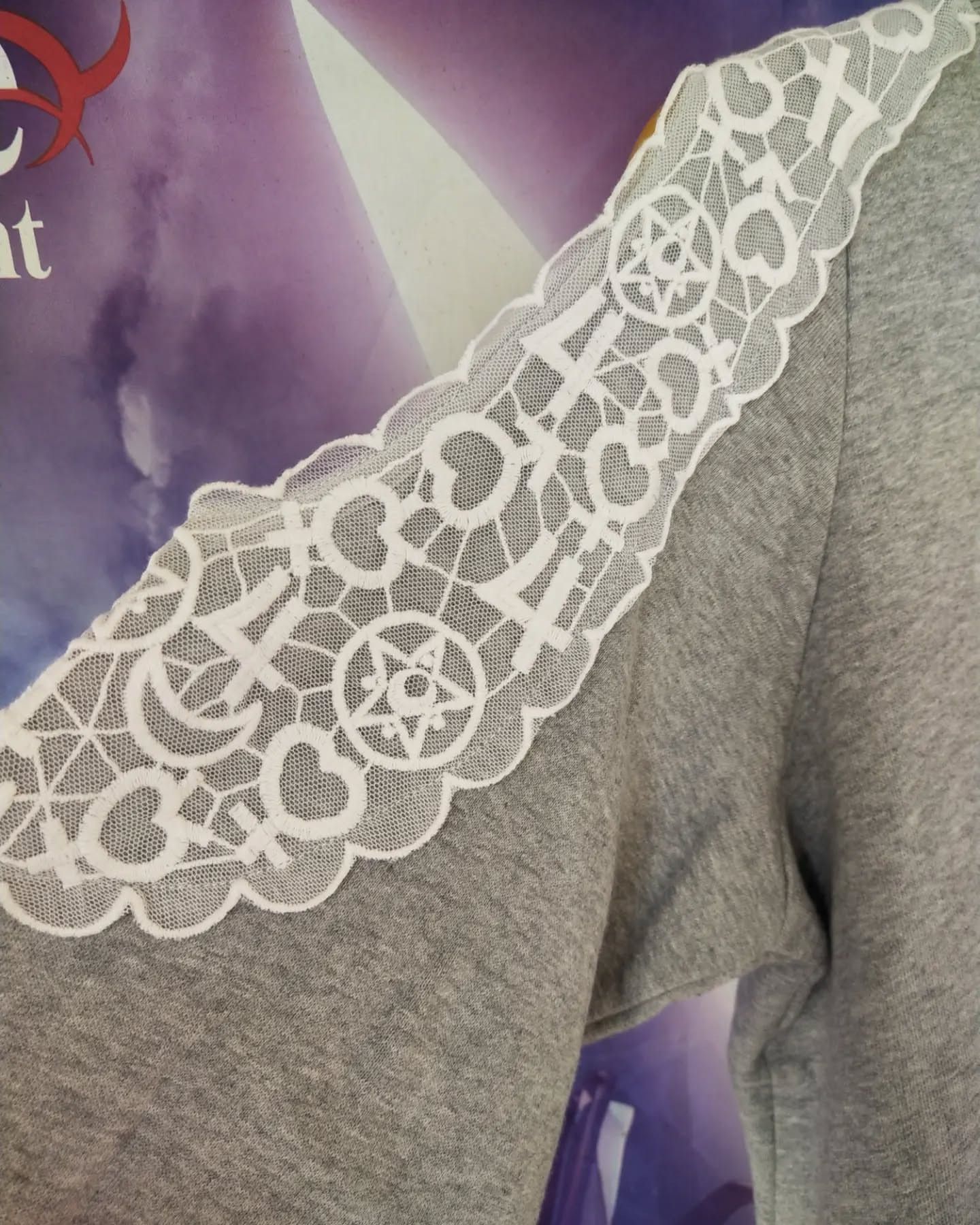 Anime Sailor Moon x GU Spell Pattern Anime Girl Crewneck Size M / US 6-8 / IT 42-44 - 2 Thumbnail