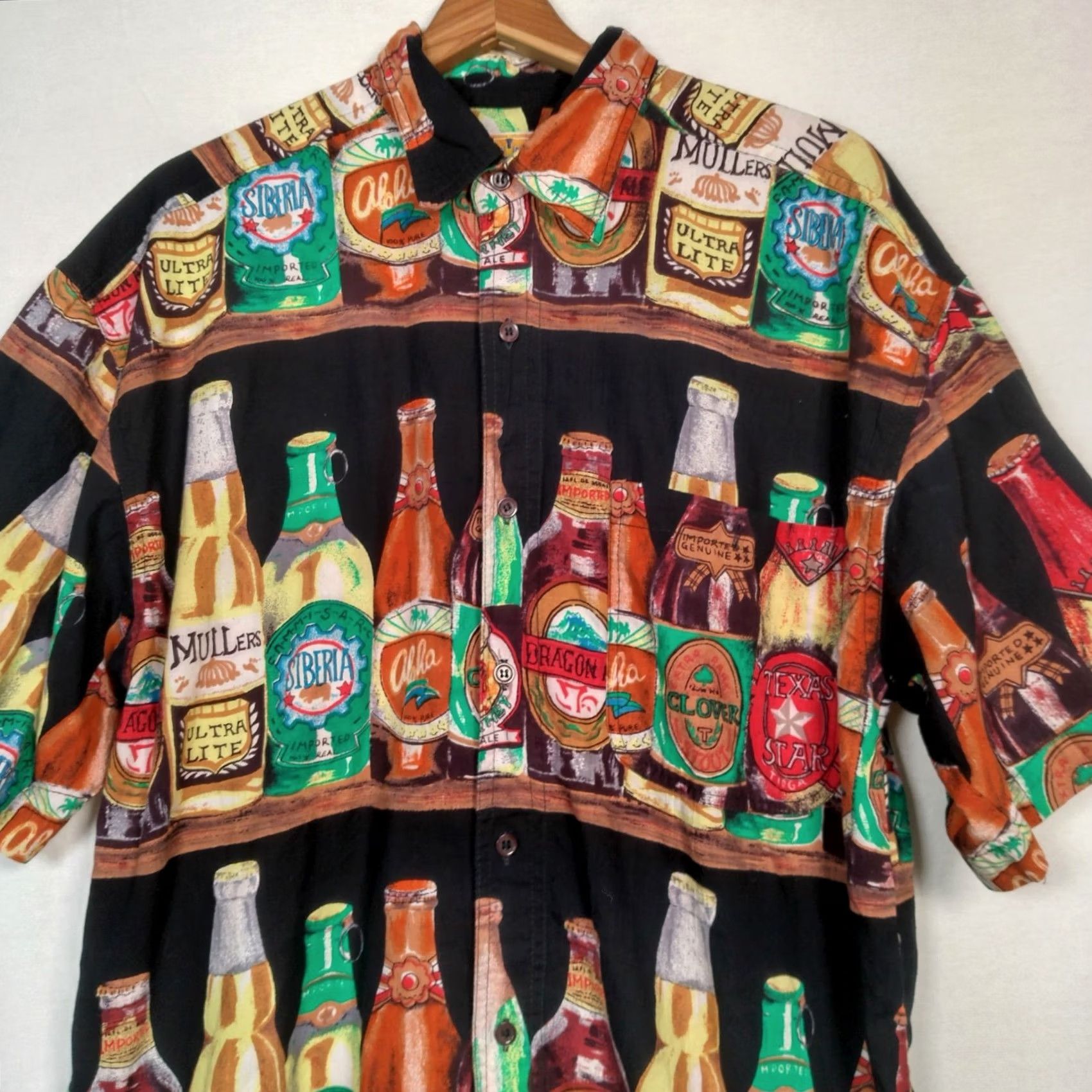 ALOHAS Sergio Valente Beer Shirt Men L Black Short Sleeve Button-Up Collared Brew Bottles Aloha Party Casual Size US L / EU 52-54 / 3 - 2 Thumbnail