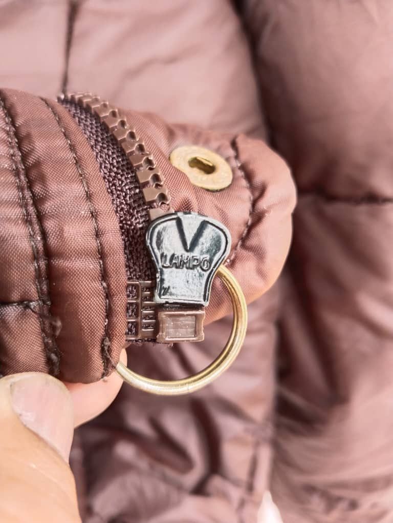 Moschino Vintage Cheap And Chic by Moschino Down Jacket Size US XL / EU 56 / 4 - 8 Thumbnail