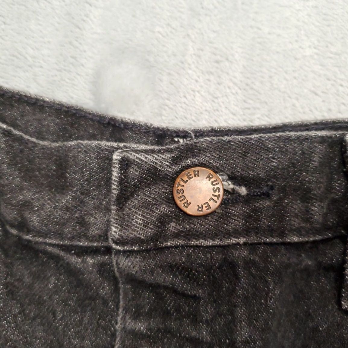 Denime VINTAGE Rustler Jeans Mens 34x34 Black Denim 100% Cotton 90s Y2K Casual Pants Shirt Mens Jeans Black Denim 90s Y2K Rustler Size US 34 / EU 50 - 6 Thumbnail