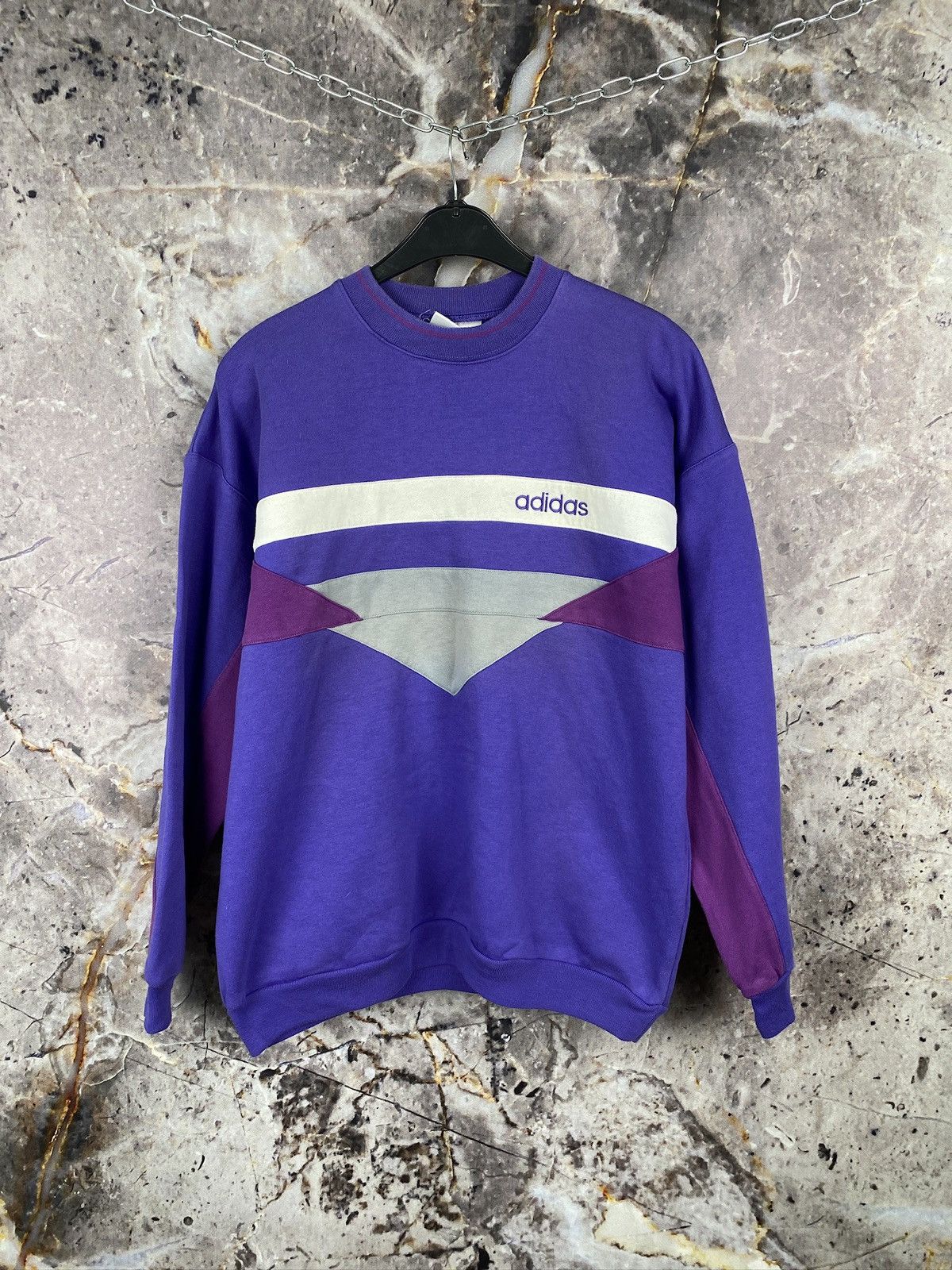 Men’s Adidas Sweatshirt Vintage Size Medium