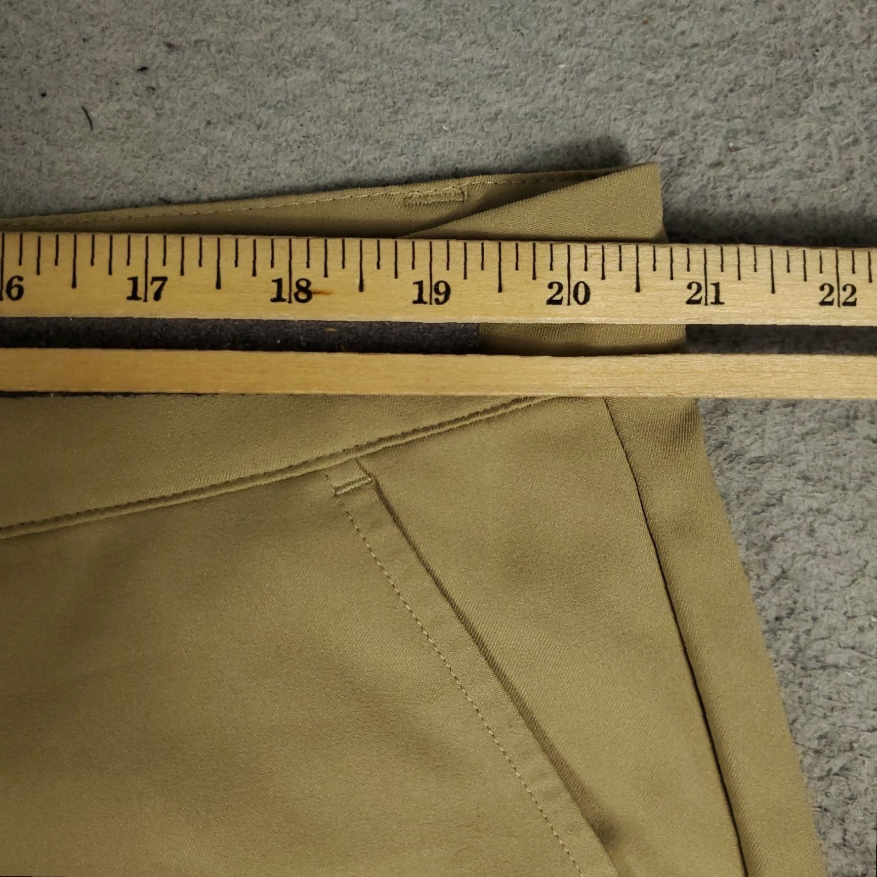 Adidas Adidas Shorts Mens Size 40 Beige Golf Casual Slash Pockets Flat Front Chino Size US 40 / EU 56 - 5 Thumbnail