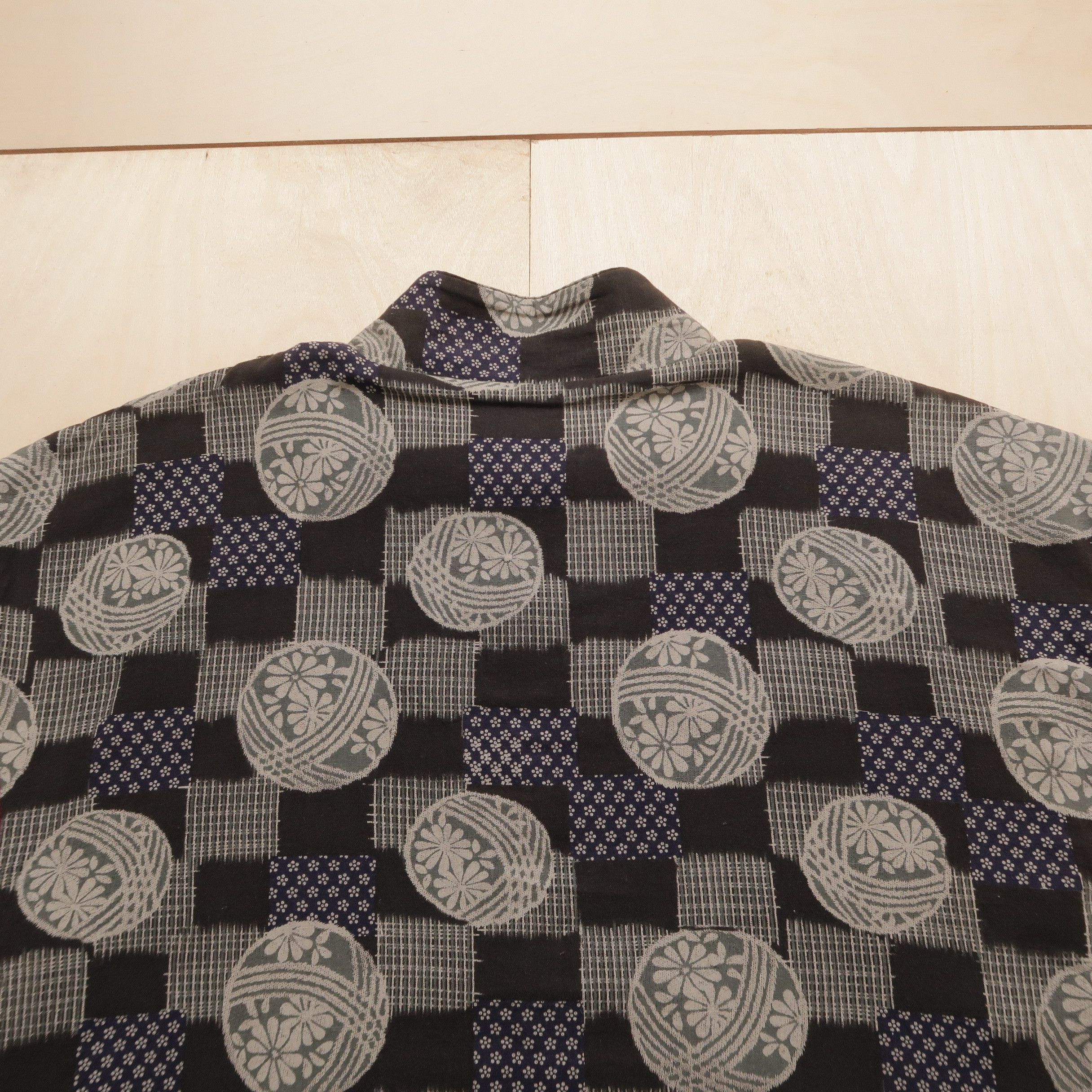 Japanese Brand 1990s Renge Japanese Script Patchwork Vest Size US L / EU 52-54 / 3 - 20 Thumbnail
