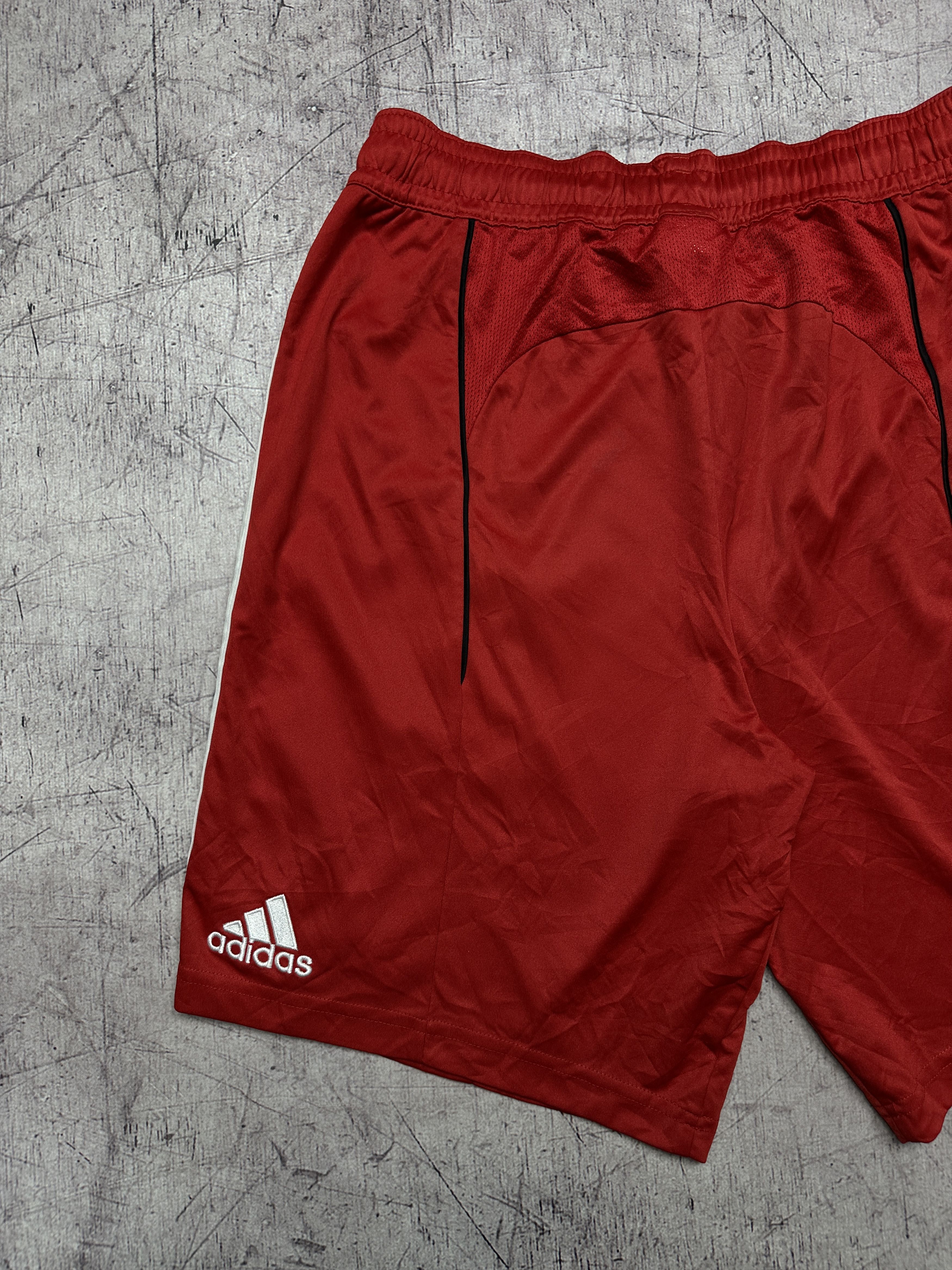 Adidas Adidas Manchester United Vintage Mens Shorts Size US 32 / EU 48 - 9 Thumbnail